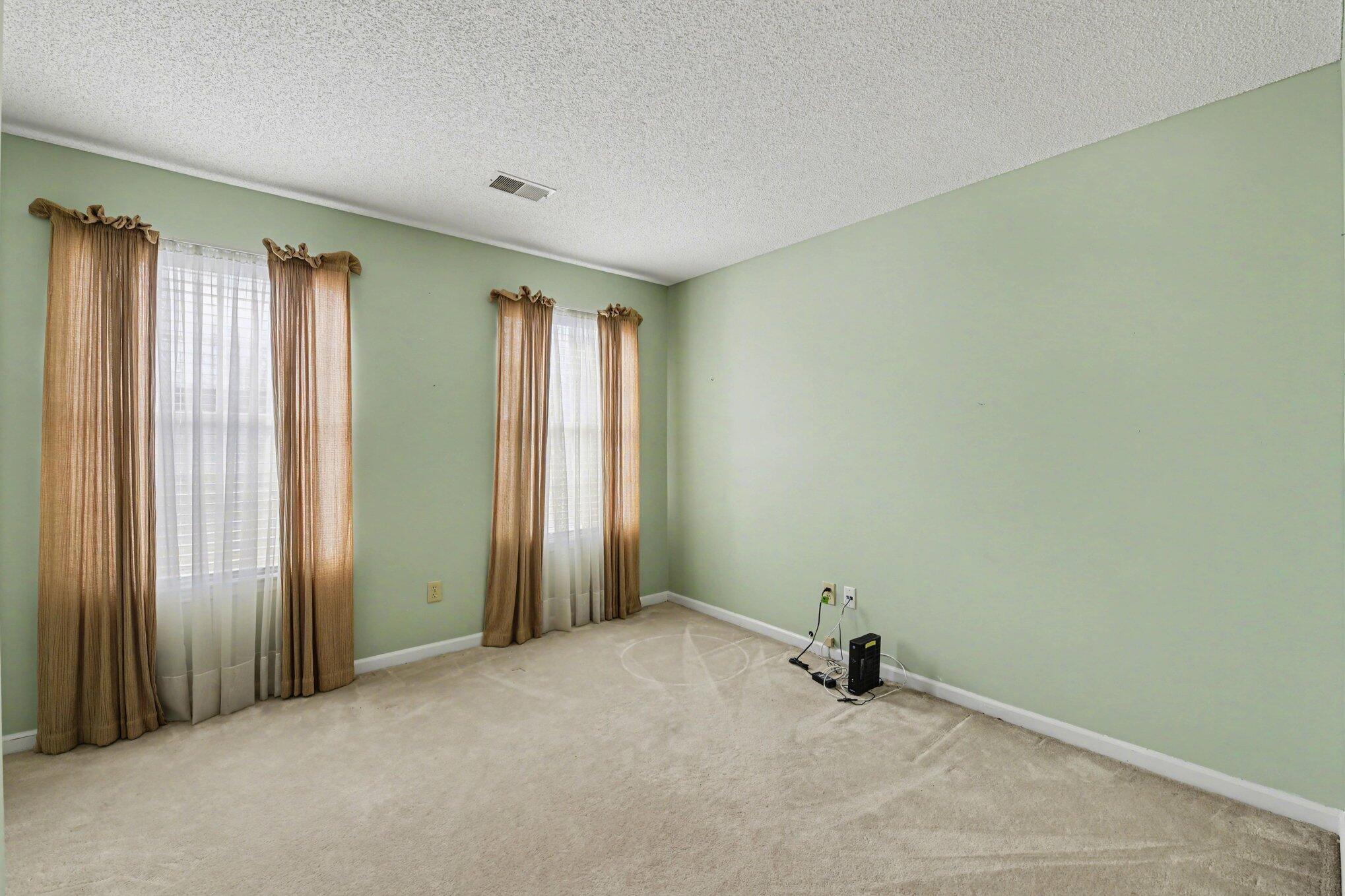 104 N Pembroke Drive