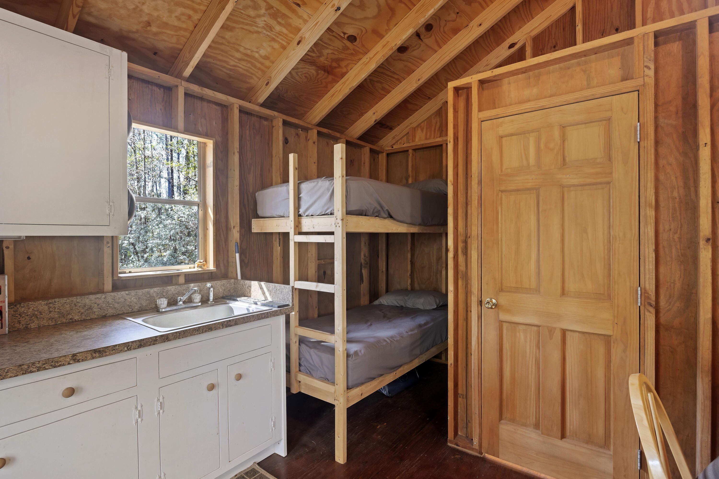 9168 Old Georgetown Road, McClellanville