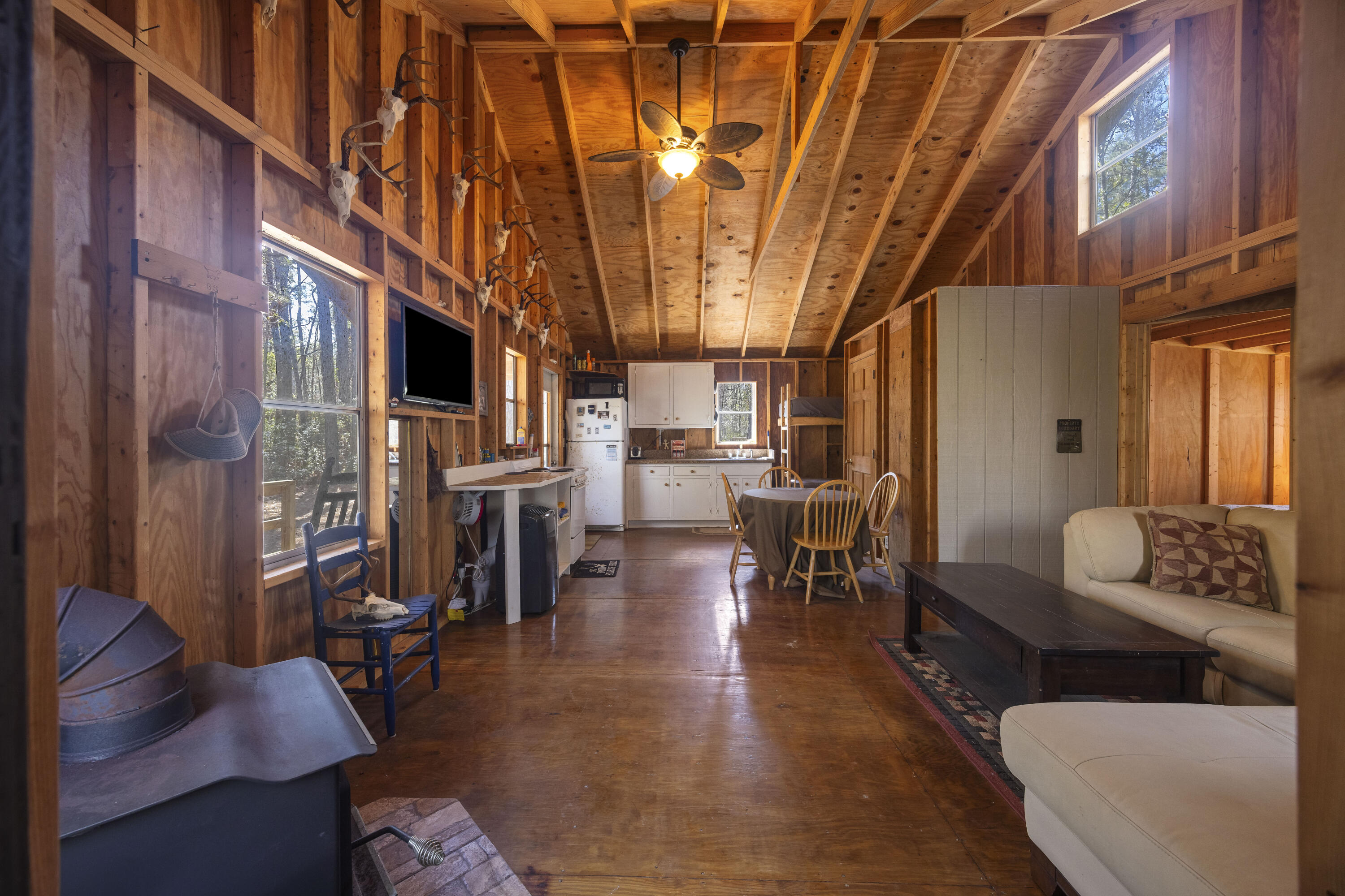 9168 Old Georgetown Road, McClellanville