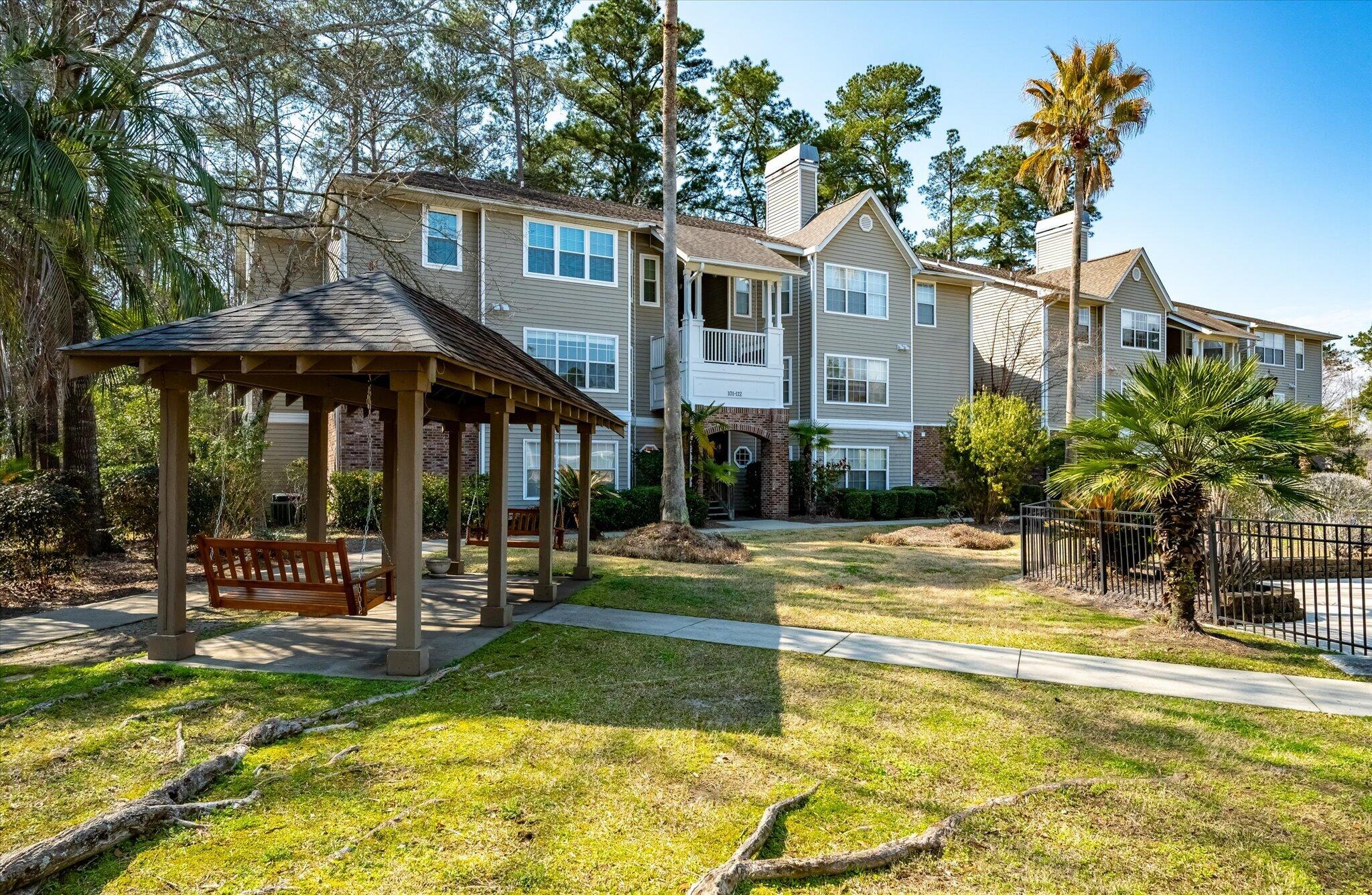 188 Midland Parkway Apt 105