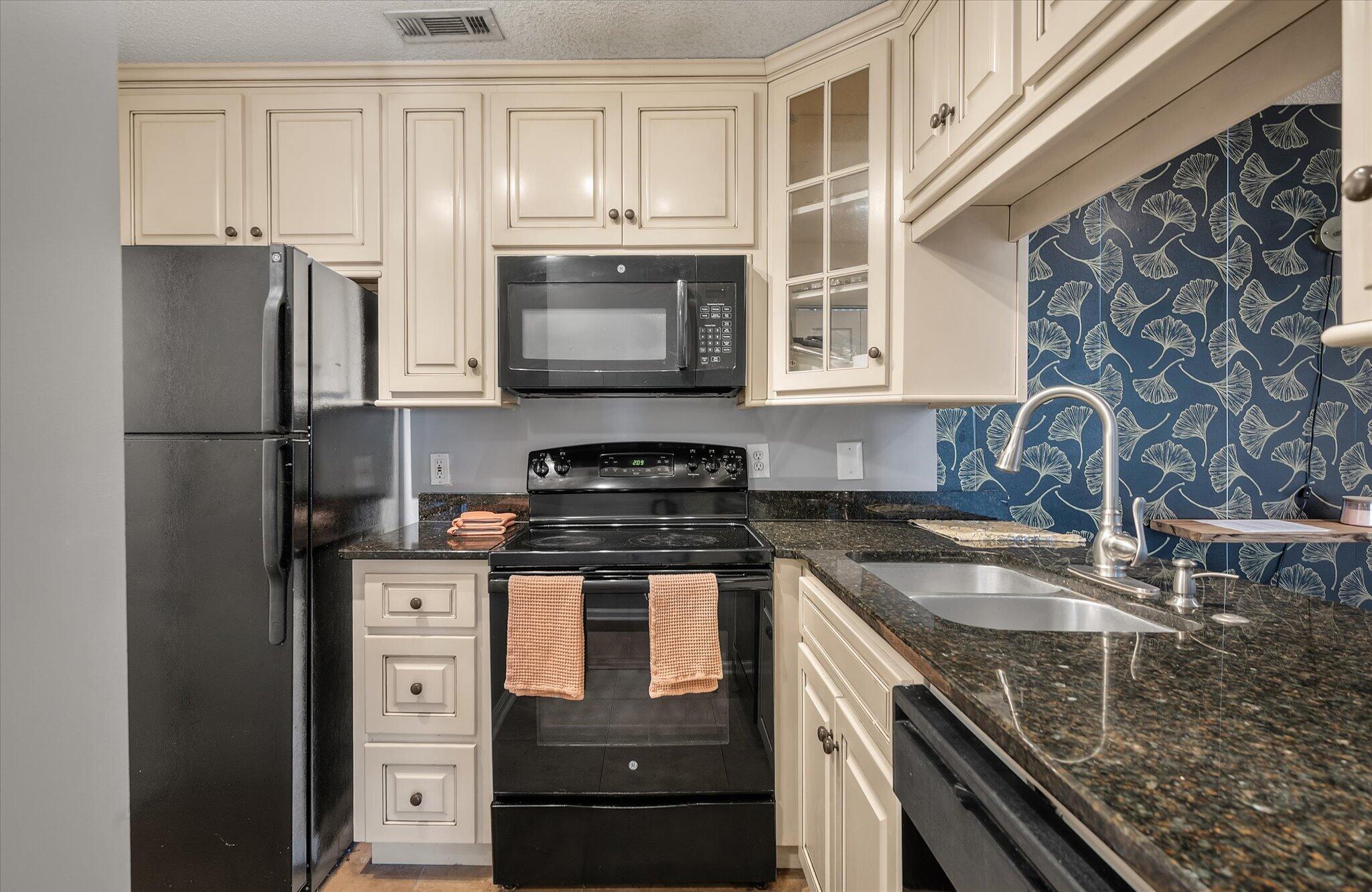 188 Midland Parkway Apt 105
