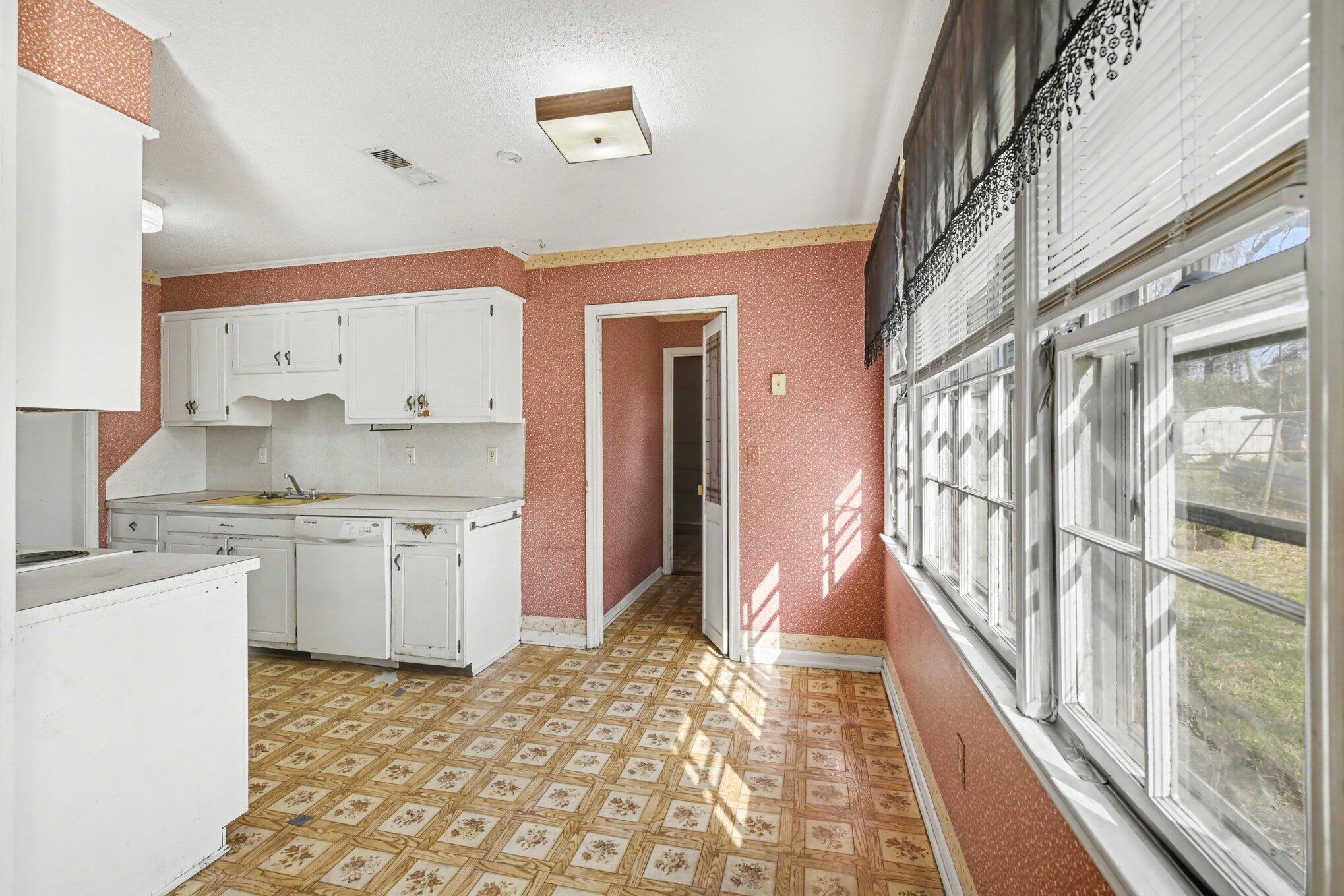 123 Saint Marks Drive