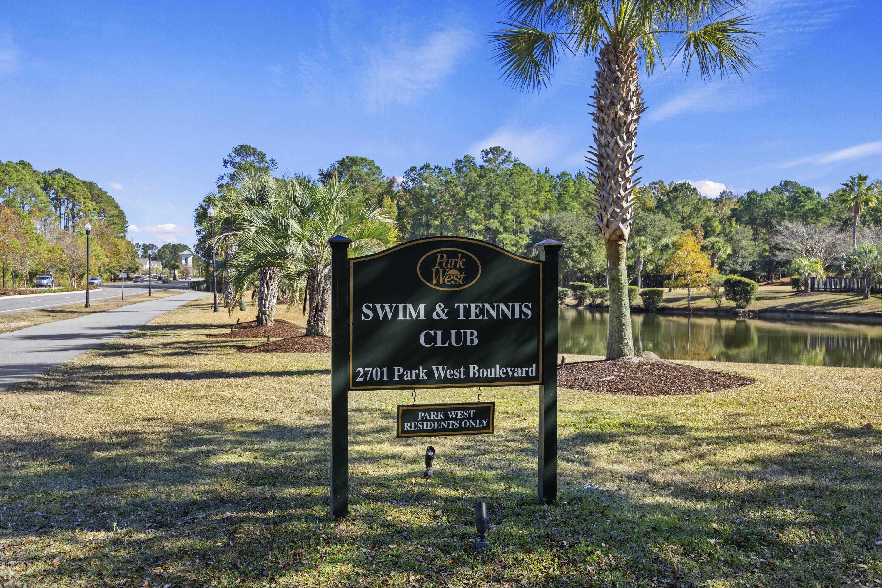 1617 William Hapton Way