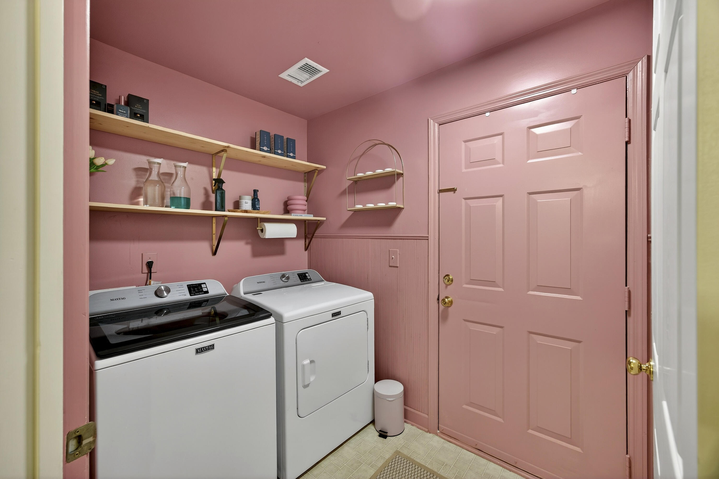 1617 William Hapton Way