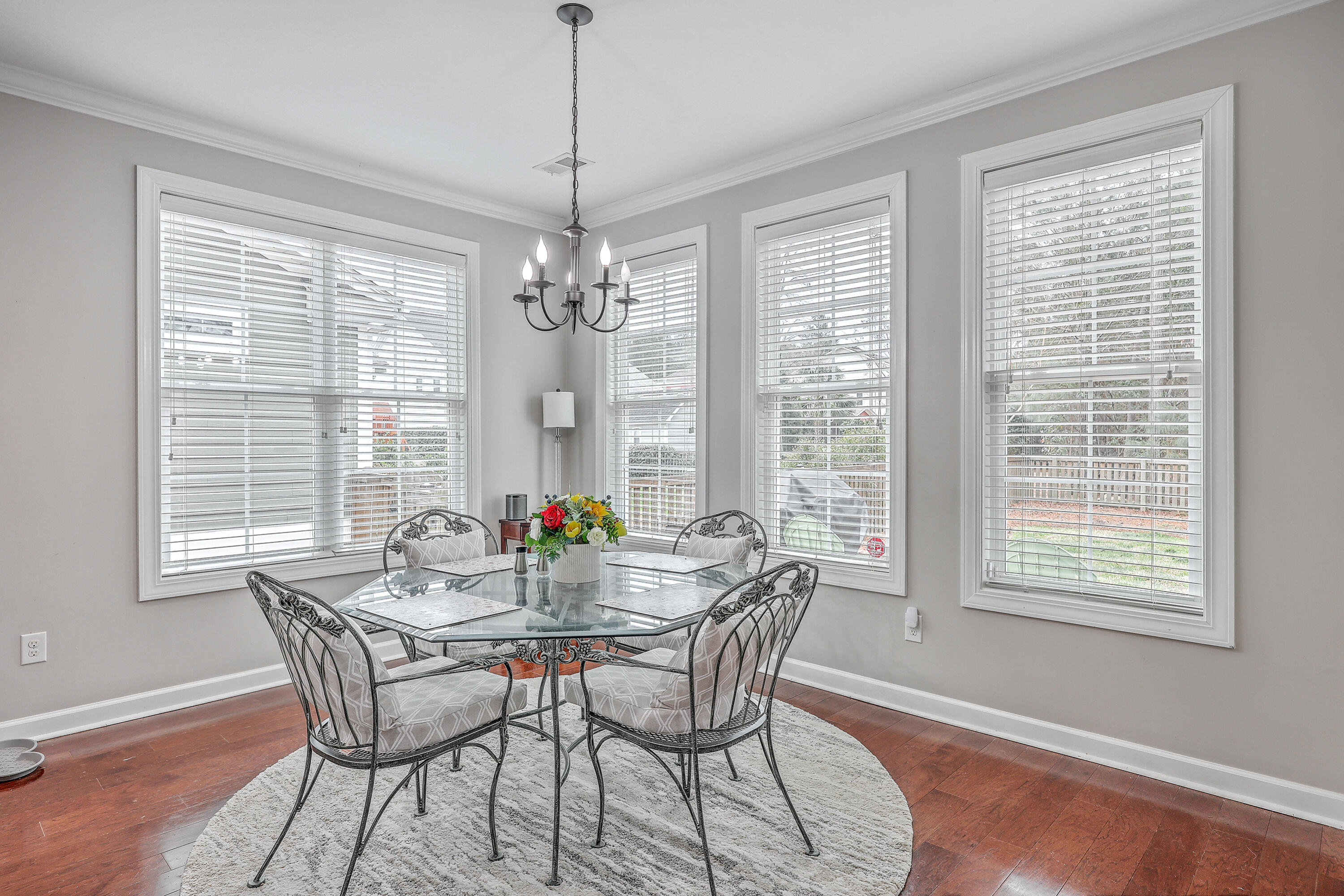 309 Ribbon Road