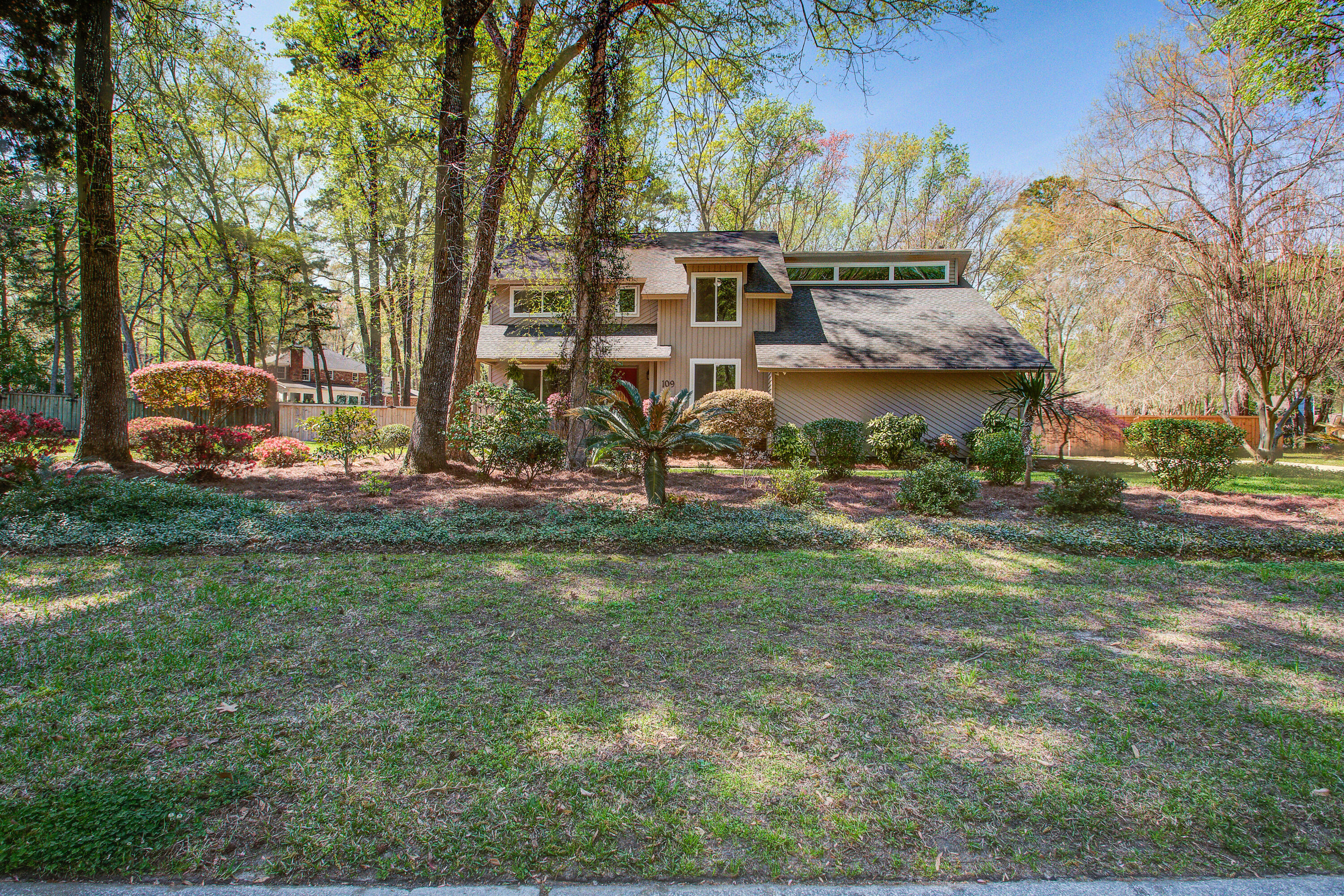 109 Huckleberry Lane