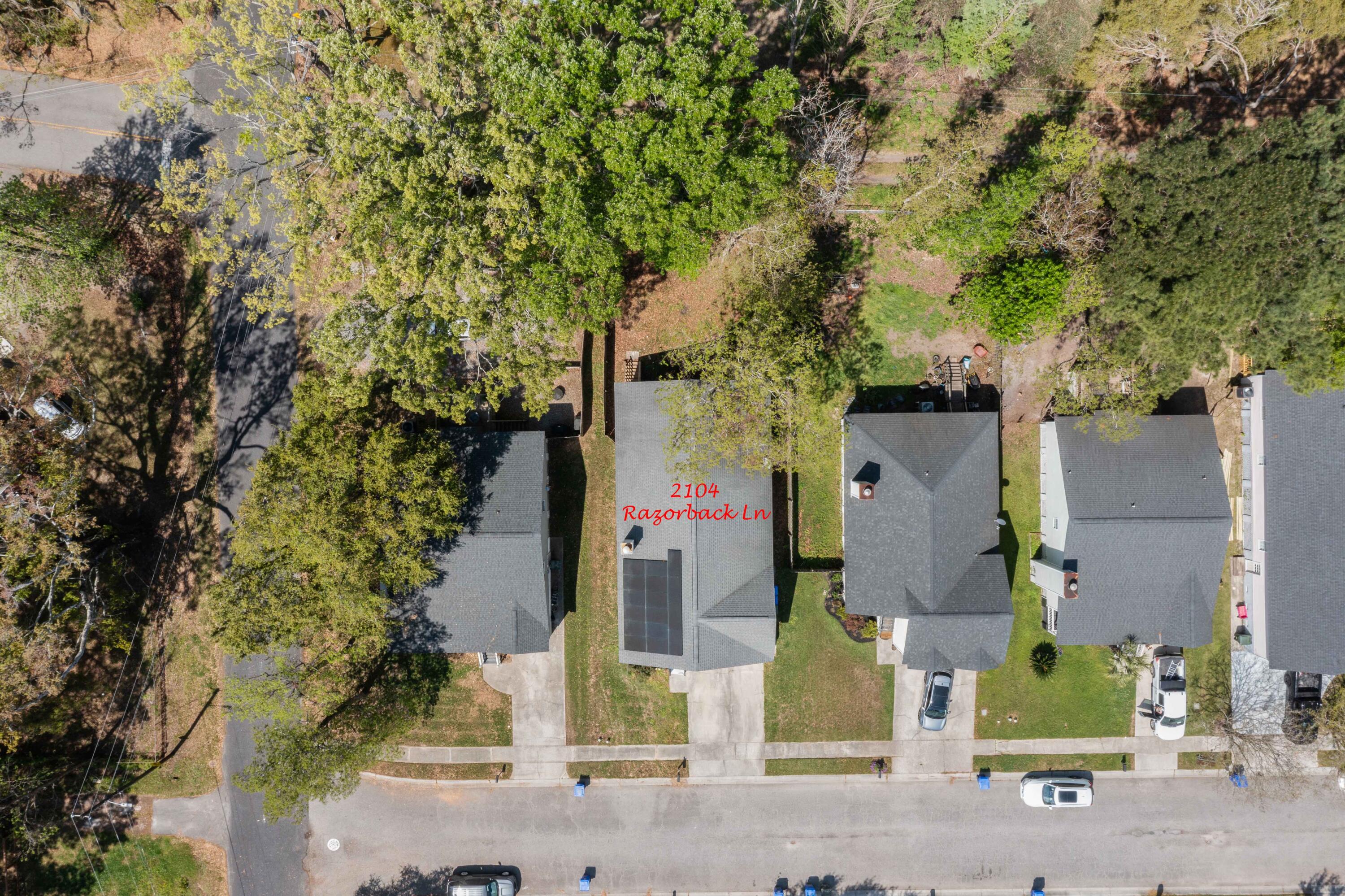 2104 Razorback Lane