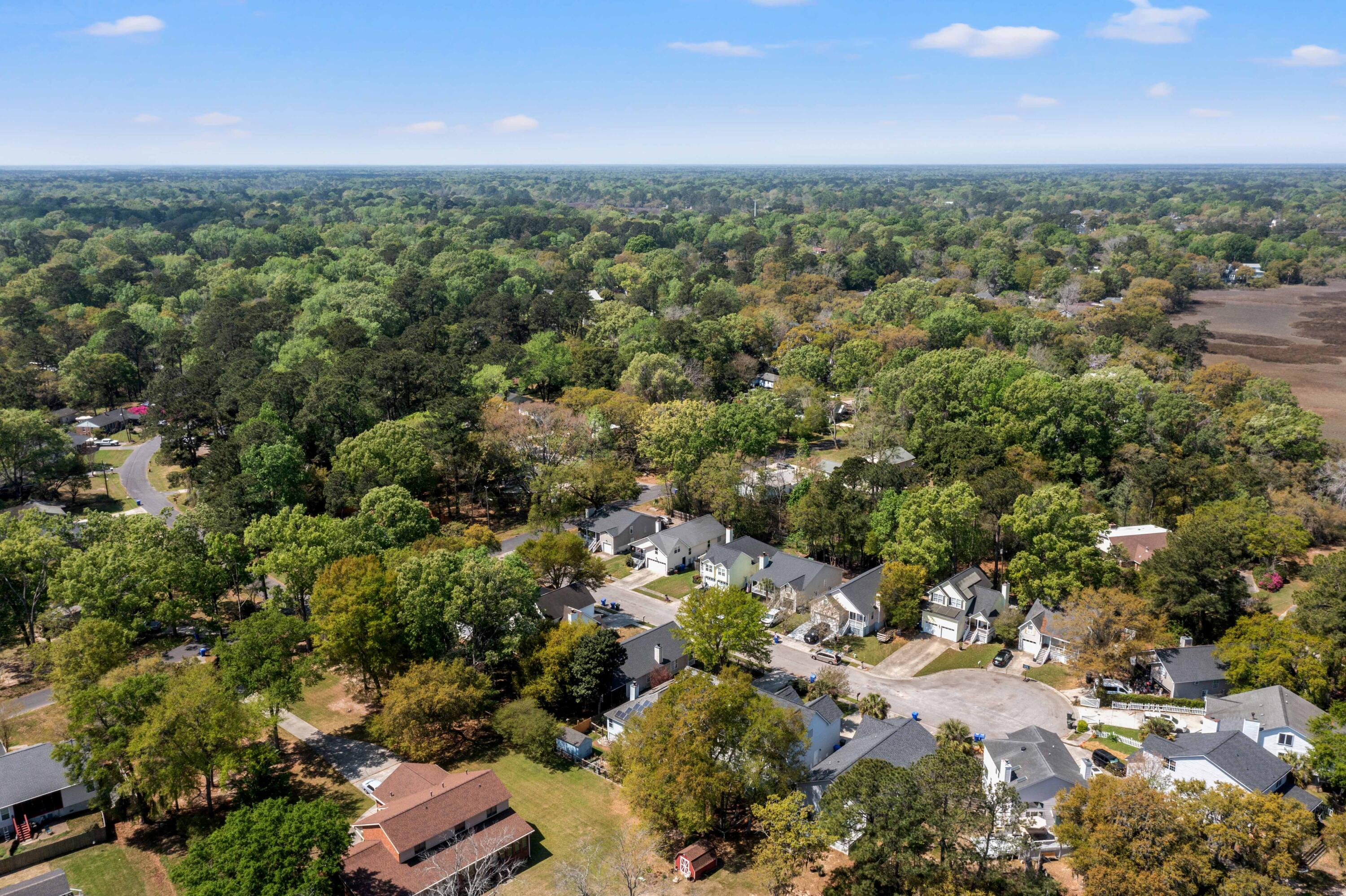 2104 Razorback Lane