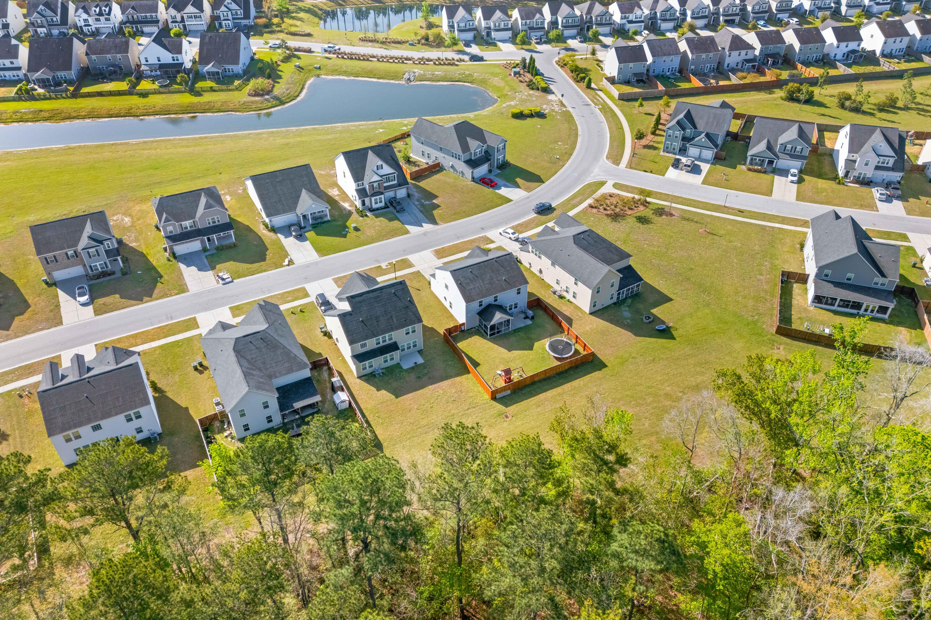 511 Singing Bush Avenue