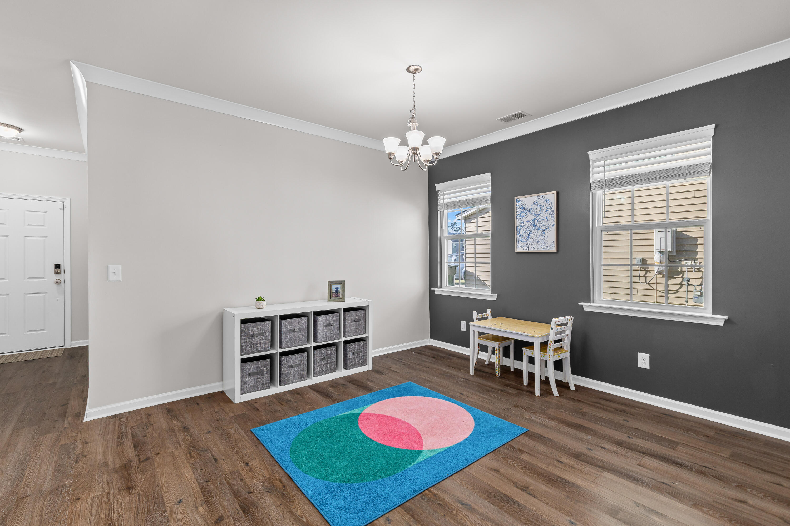 511 Singing Bush Avenue