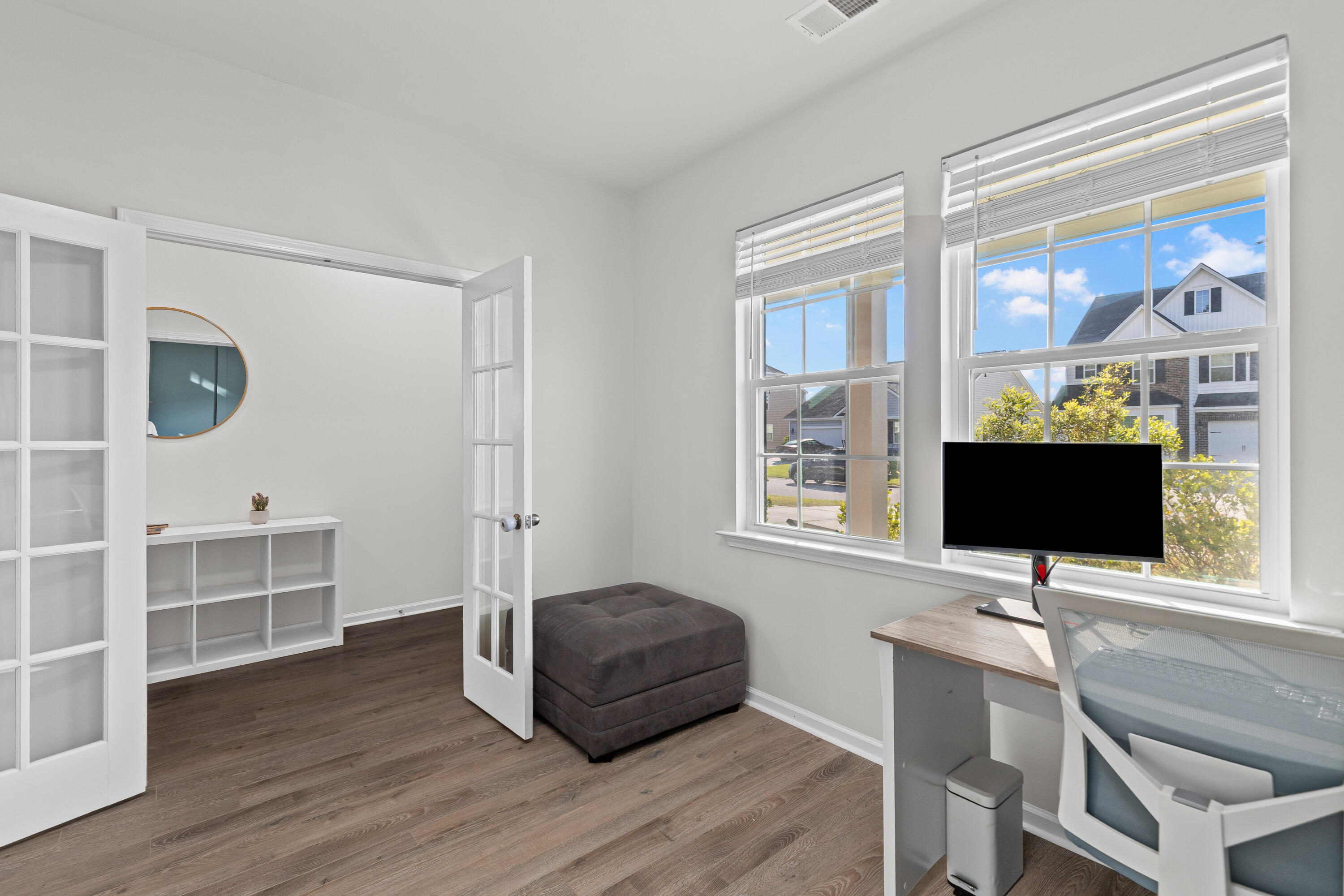 511 Singing Bush Avenue