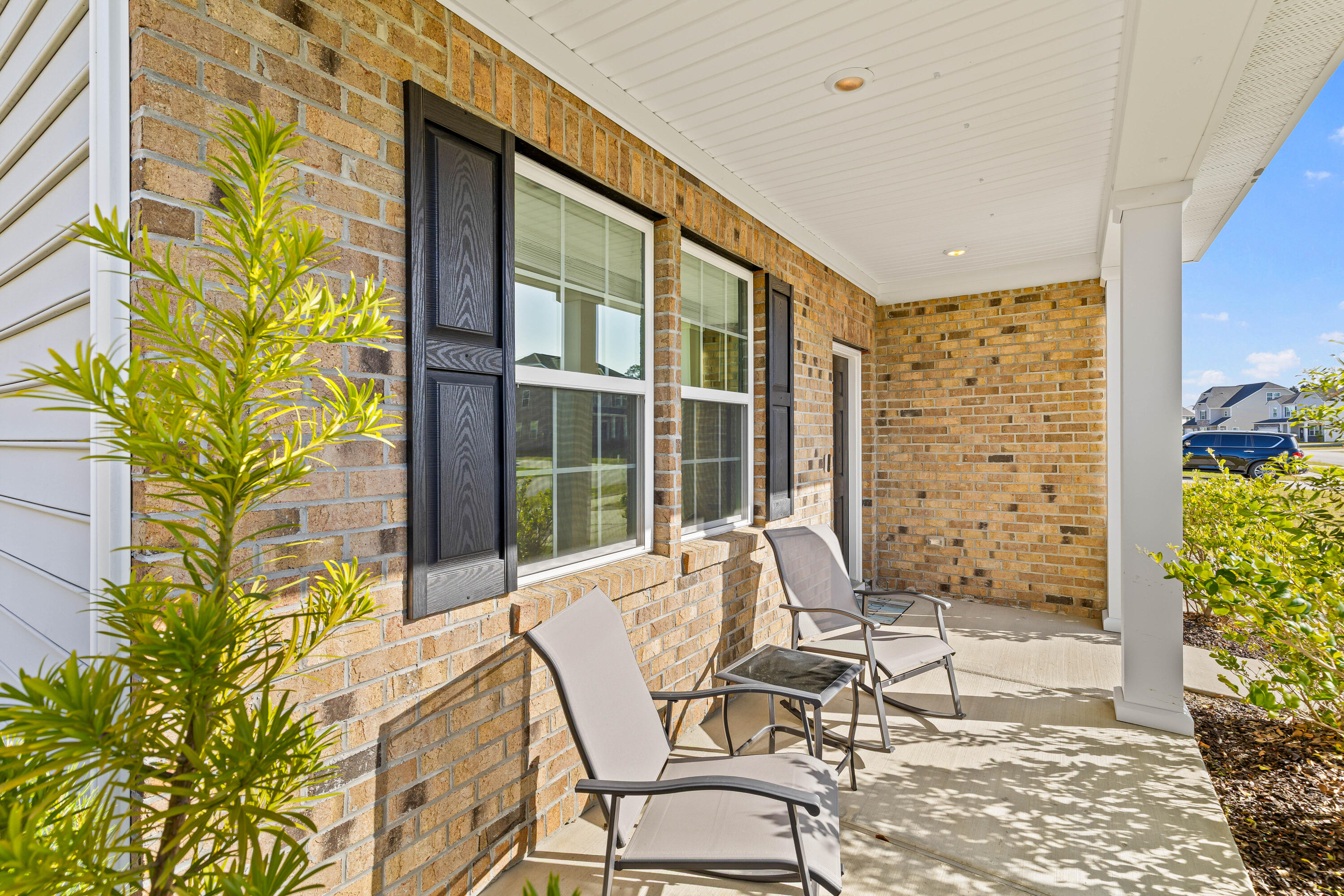 511 Singing Bush Avenue