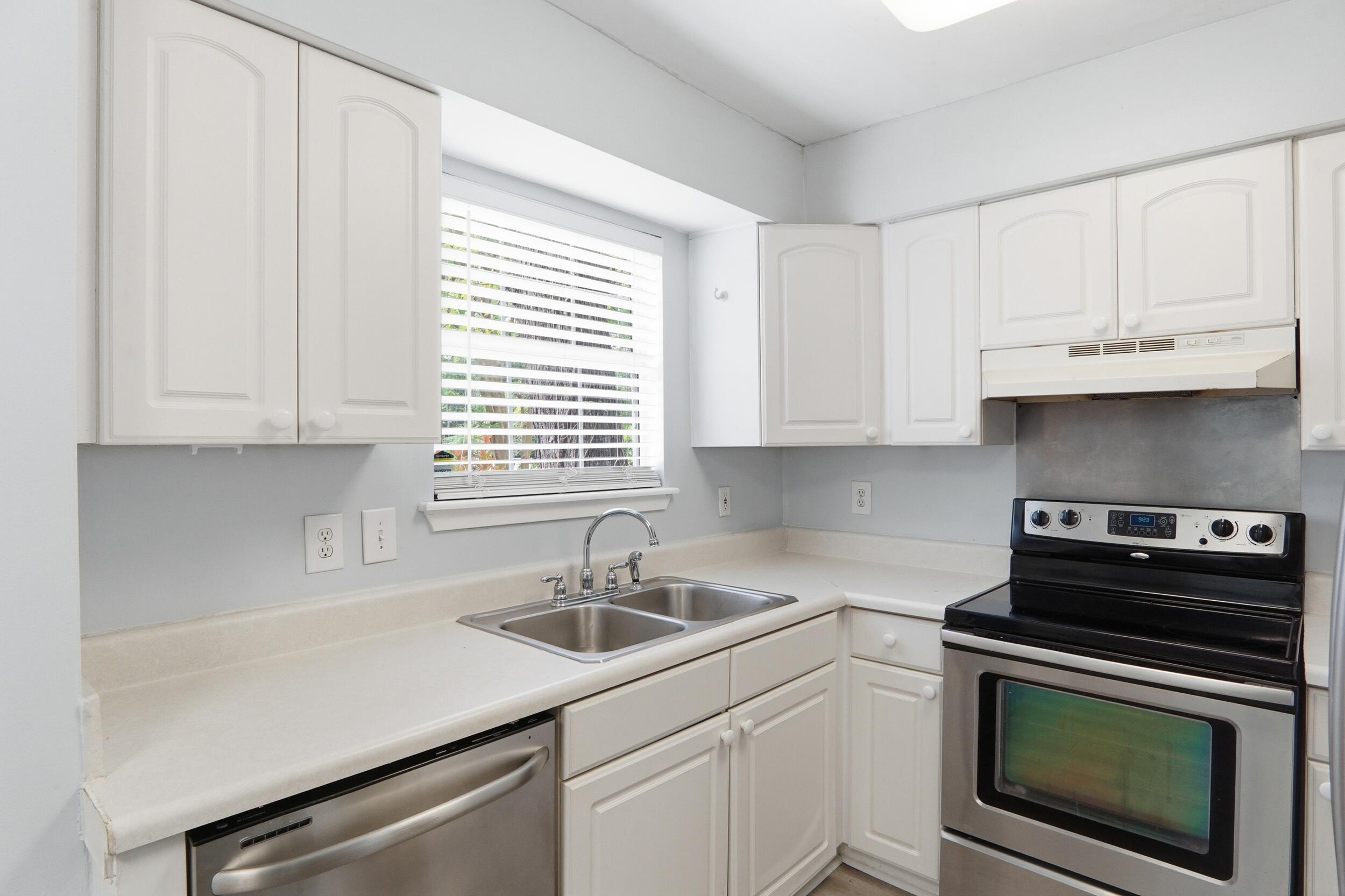 120 Luden Drive Apt A