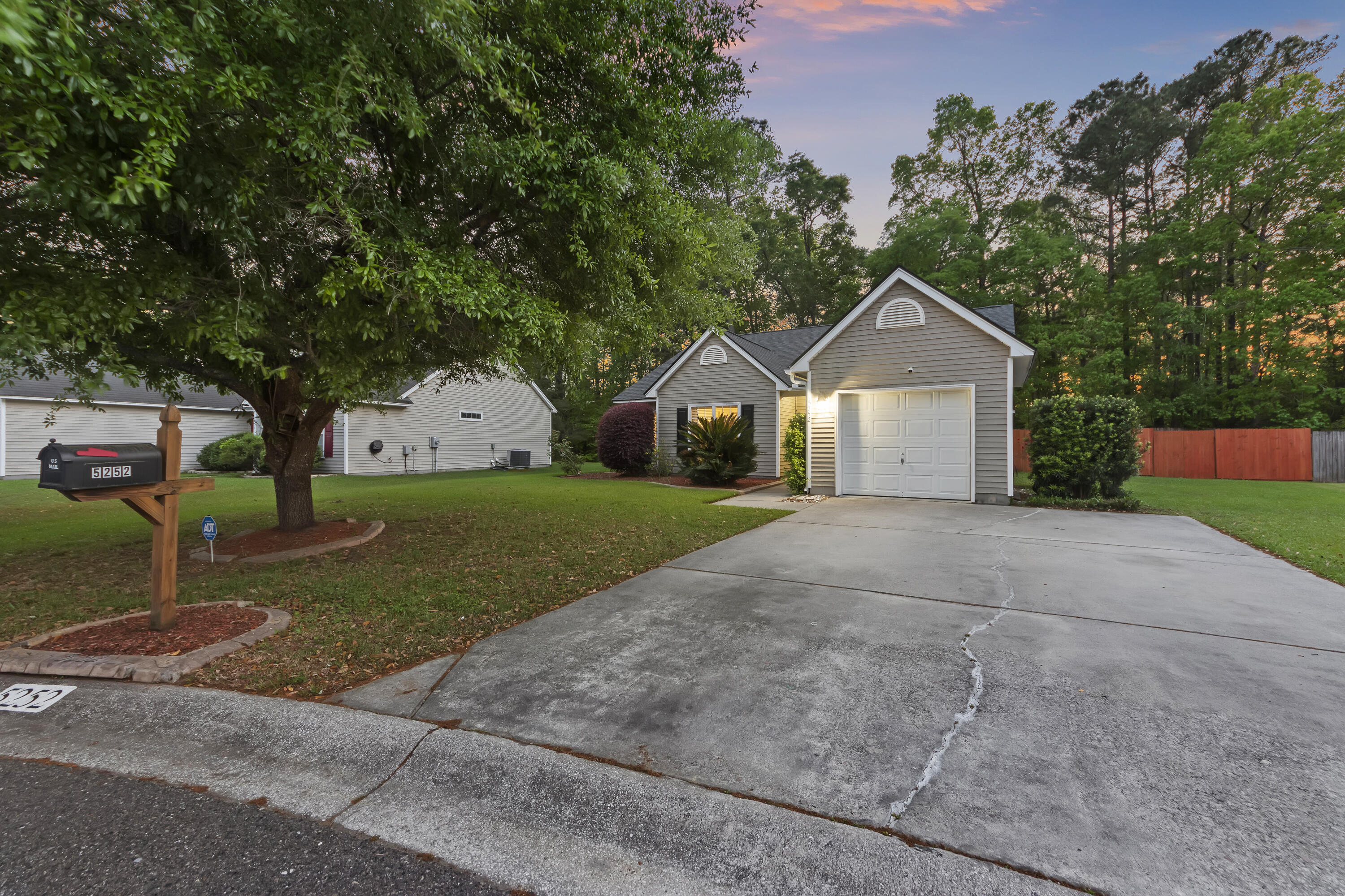 5252 Copley Circle