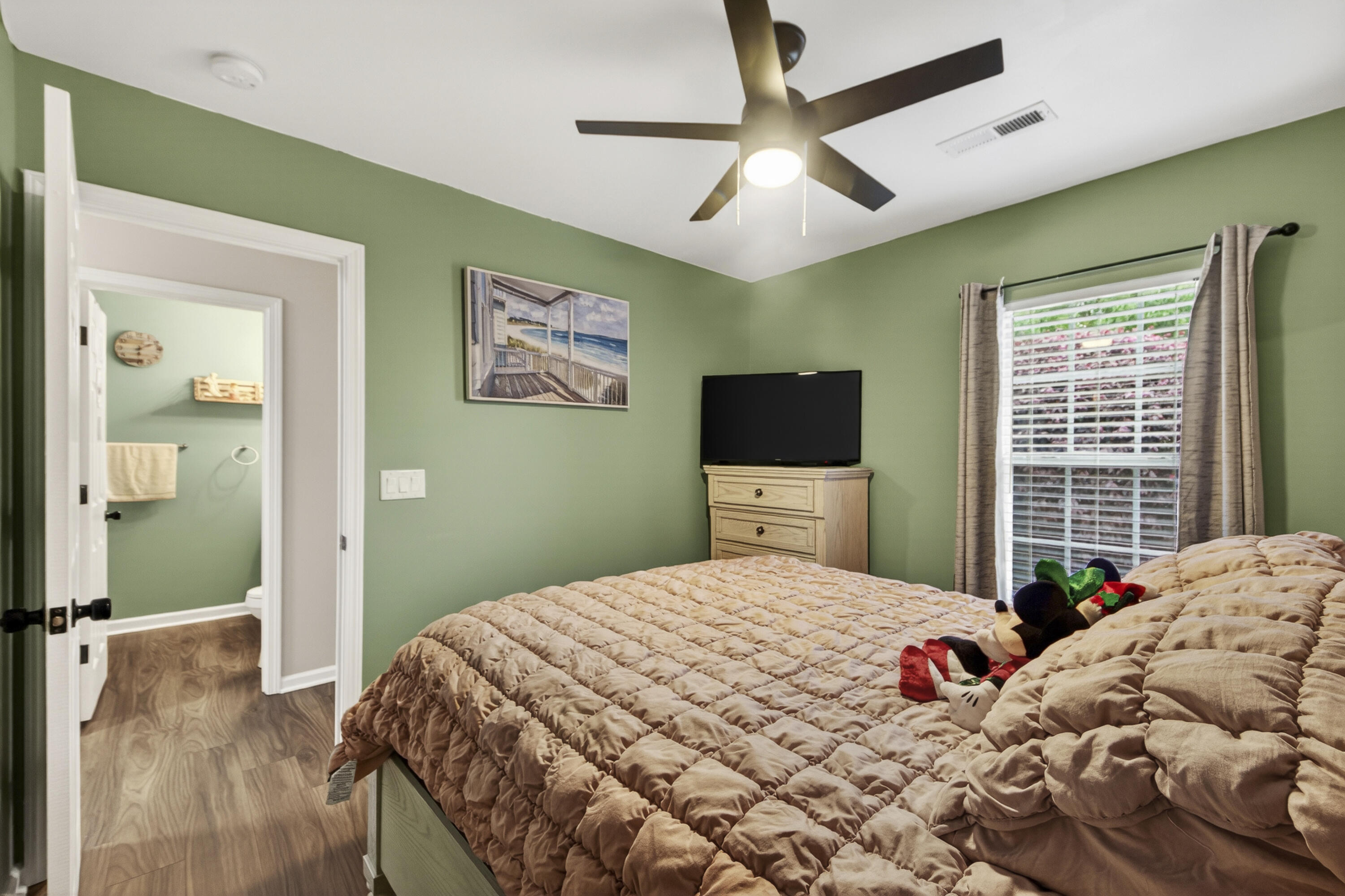 5252 Copley Circle