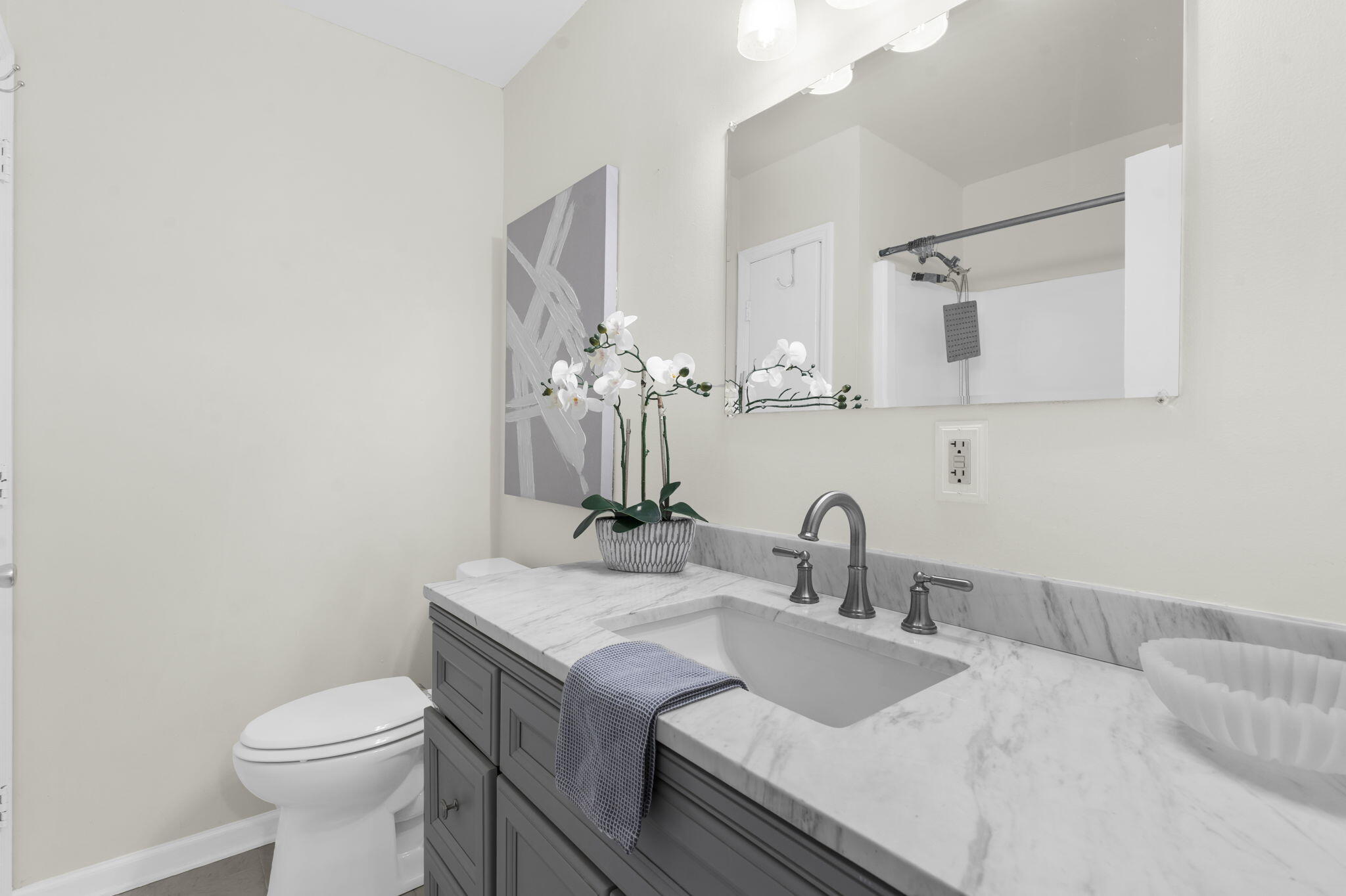 507 Stinson Drive Unit 1f