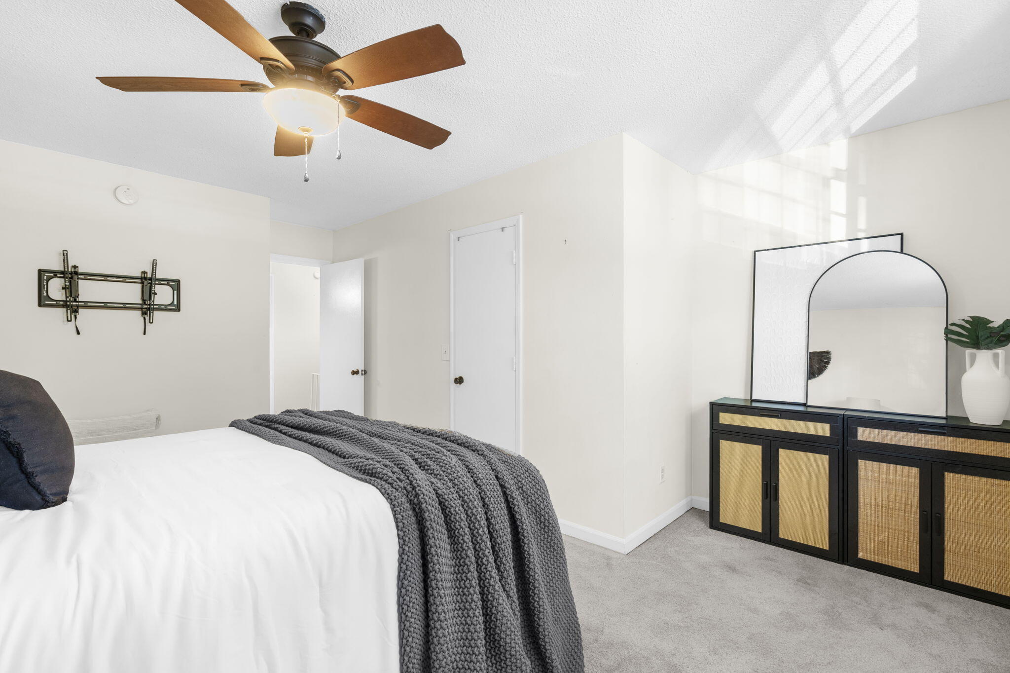 507 Stinson Drive Unit 1f