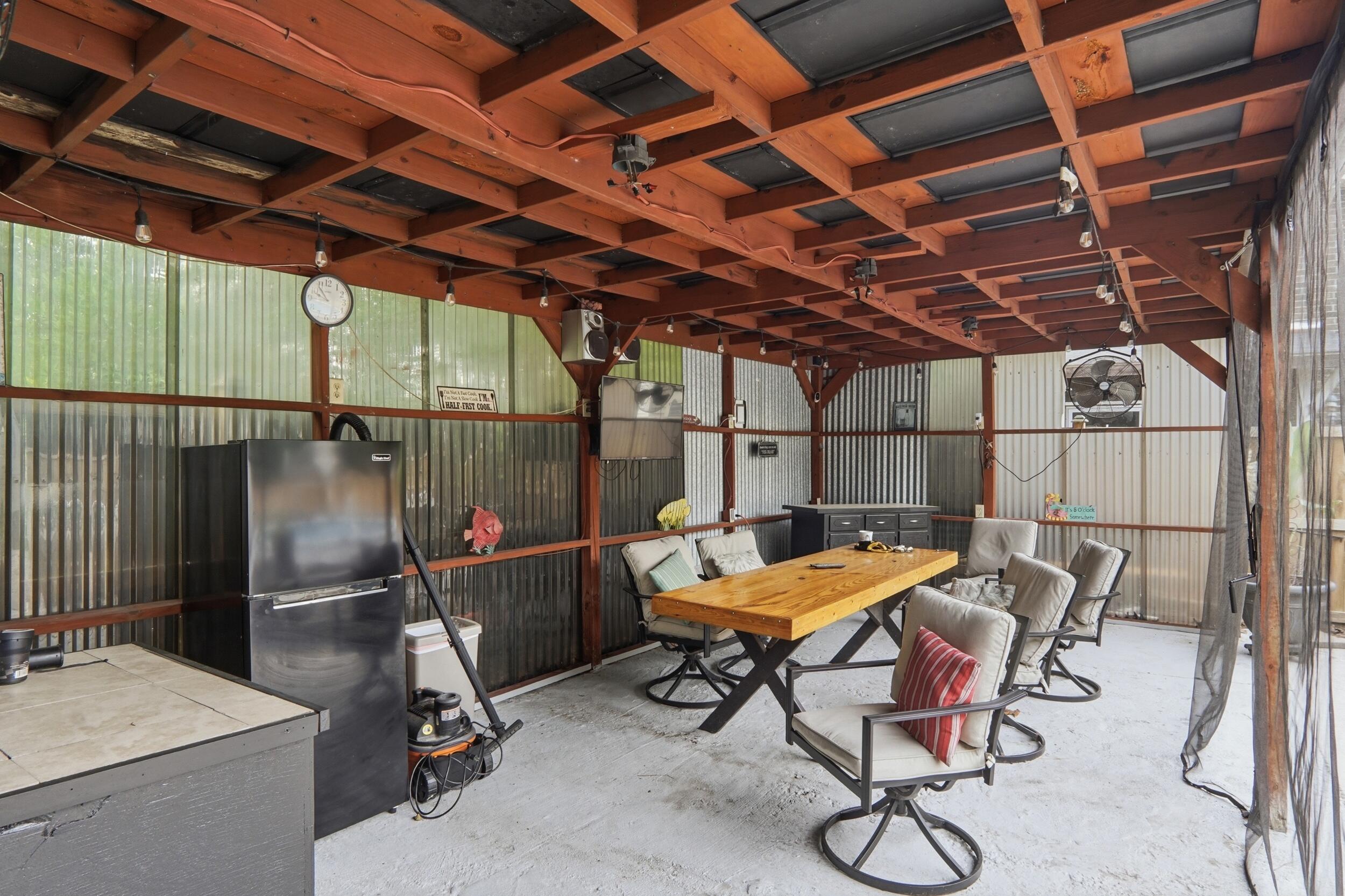 1778 Dogwood Road