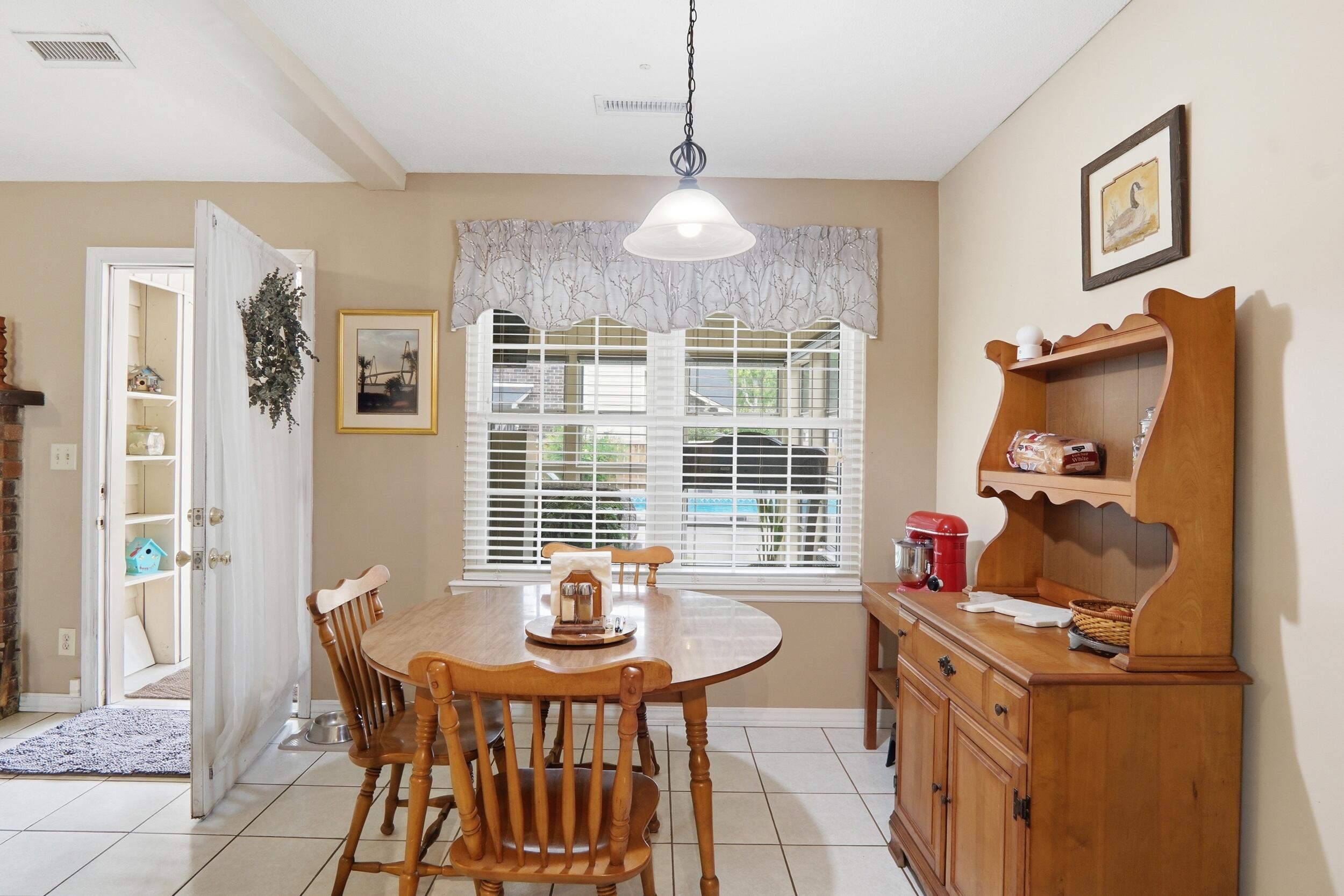 1778 Dogwood Road