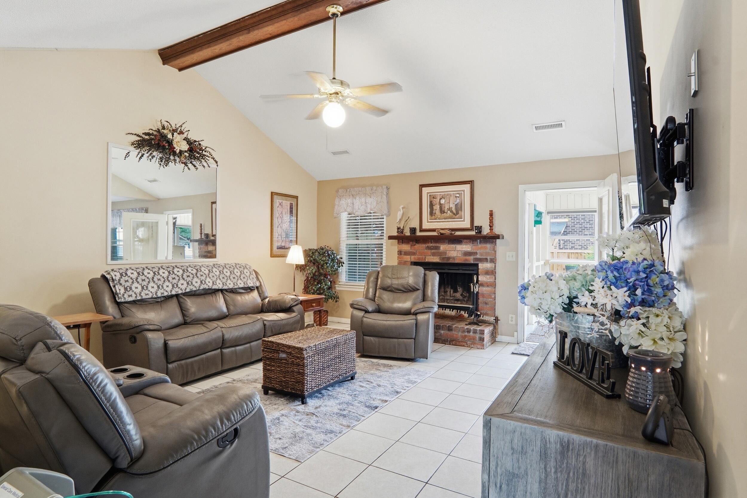 1778 Dogwood Road