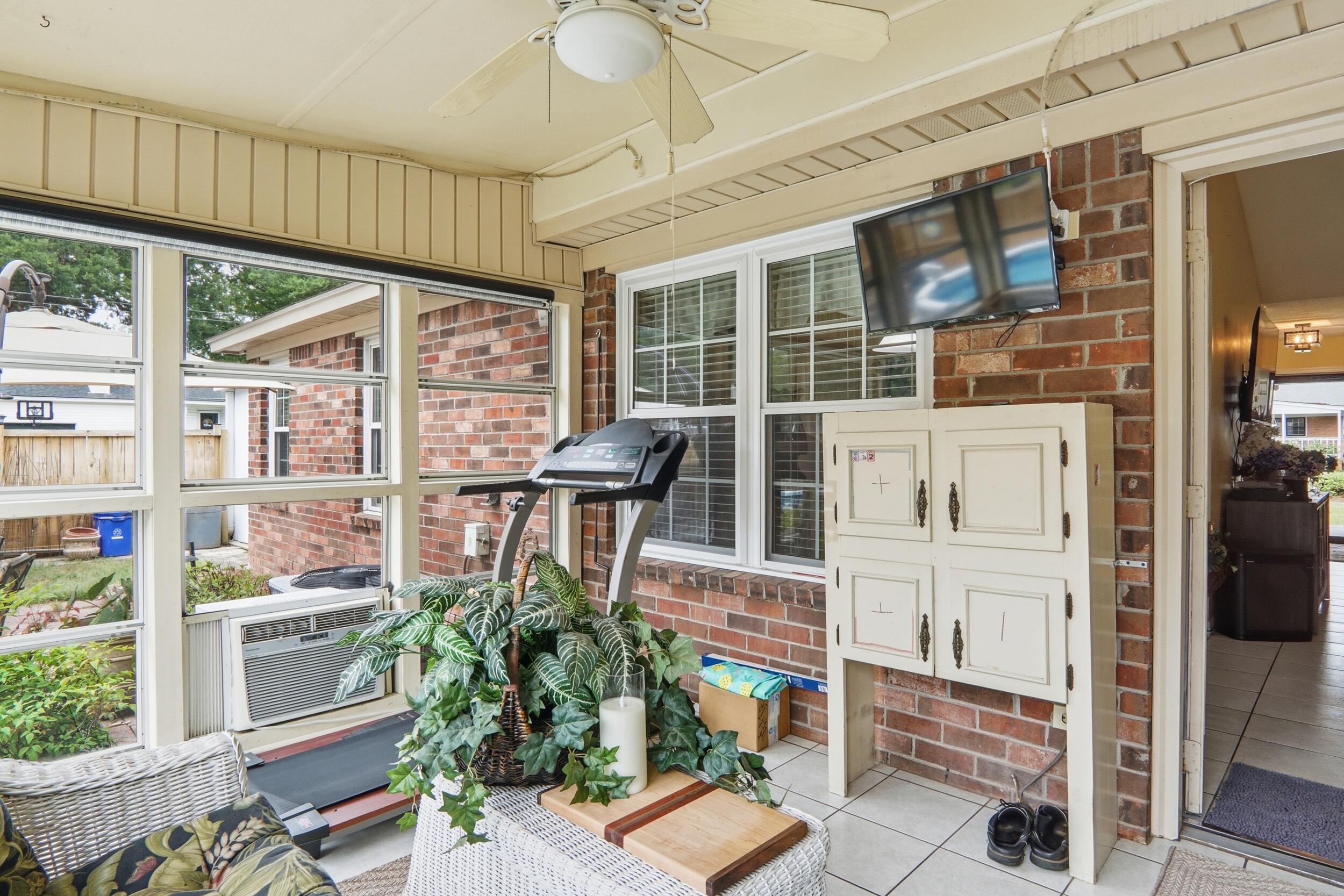 1778 Dogwood Road