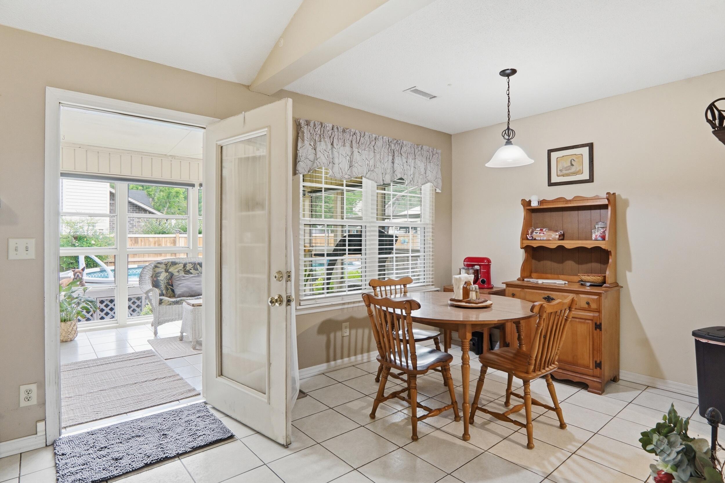 1778 Dogwood Road