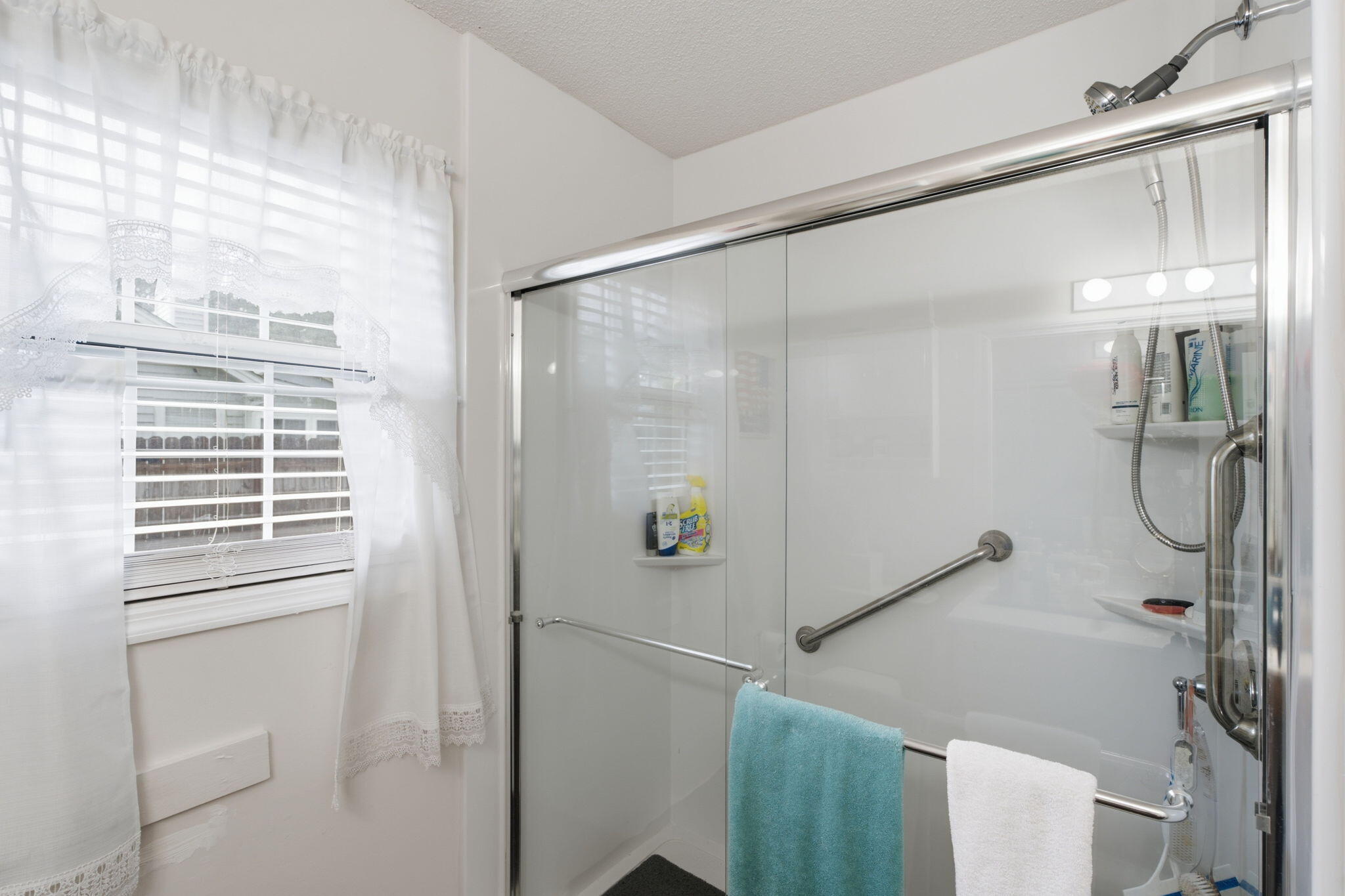 5408 Vernon Place