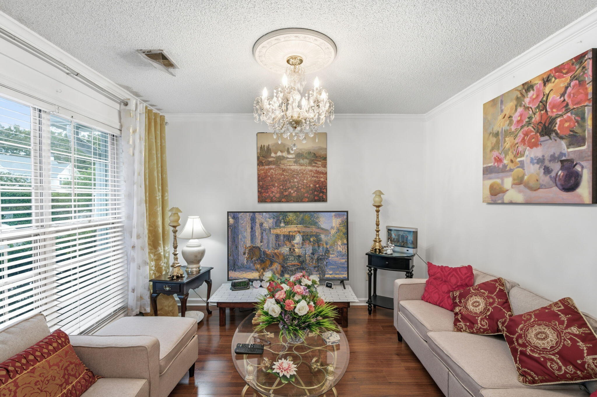 5408 Vernon Place