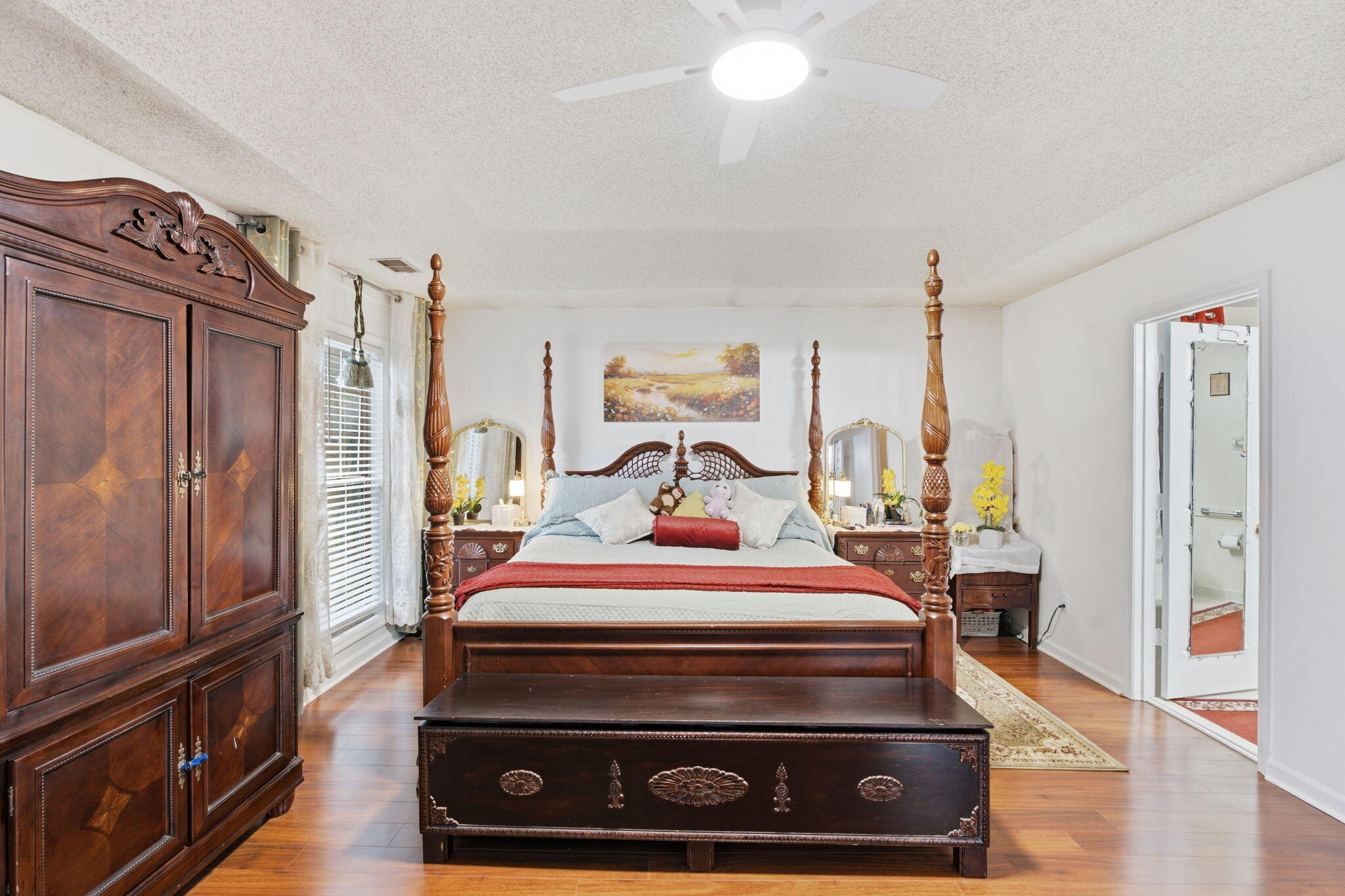 5408 Vernon Place