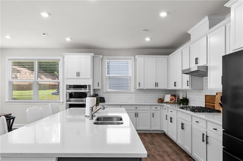 4011 Fallen Leaf Court