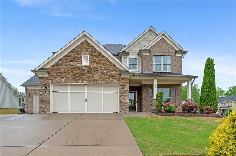 800 Ivy Crest Lane