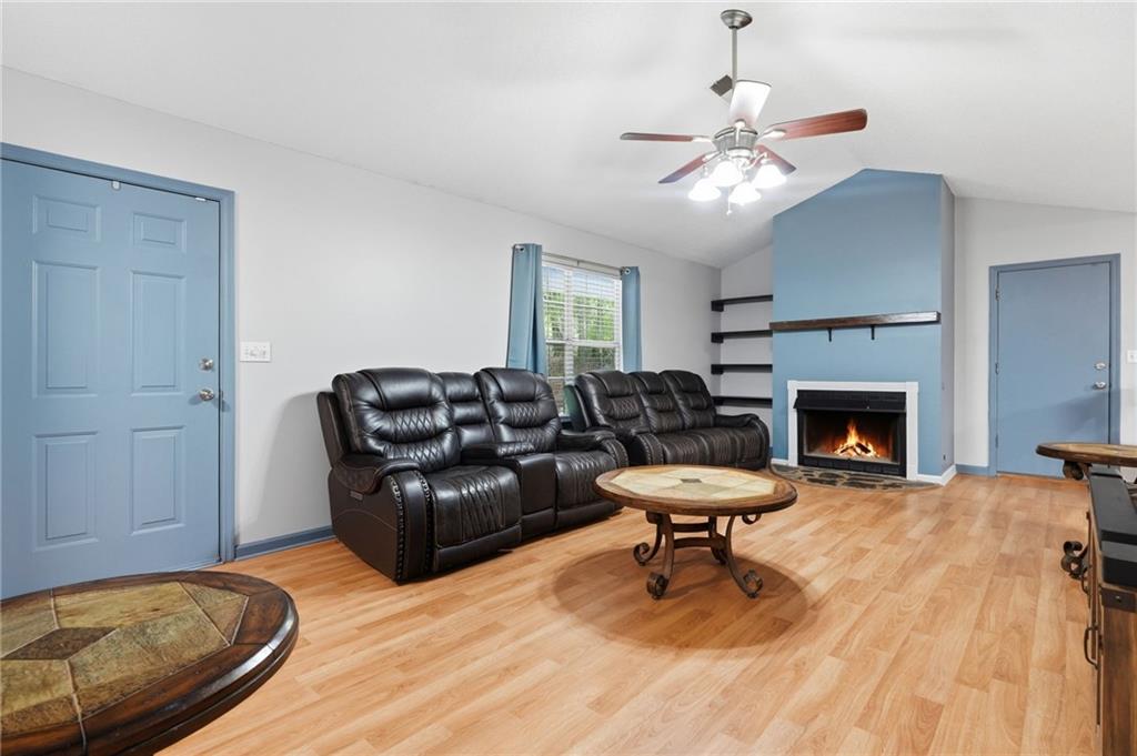 40 Yeager Court