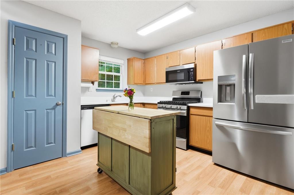 40 Yeager Court