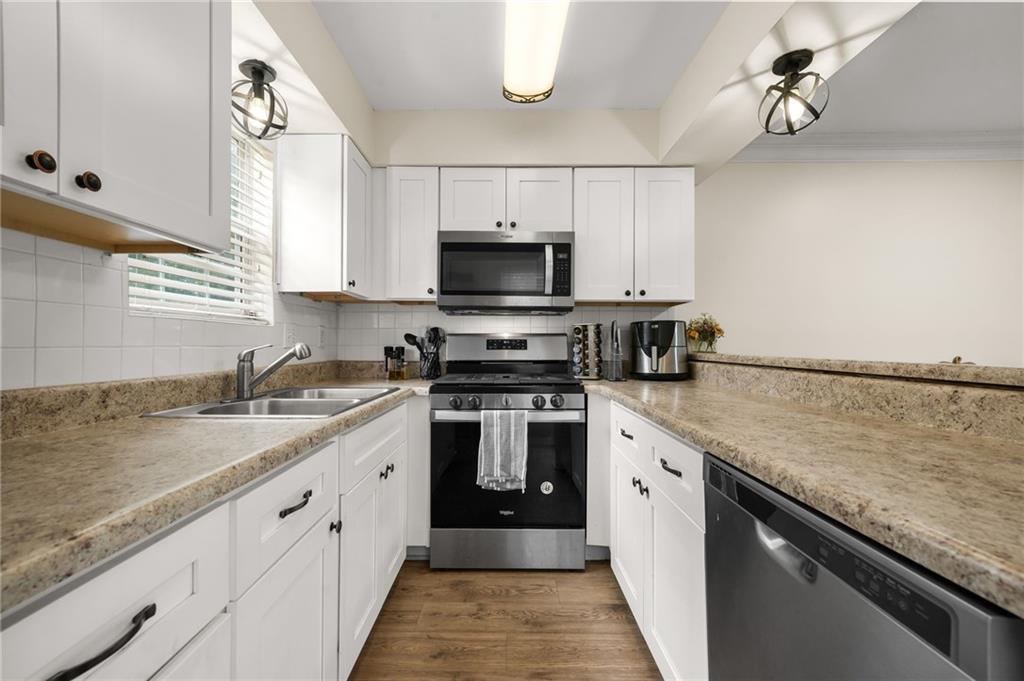 557 Picketts Bend Court