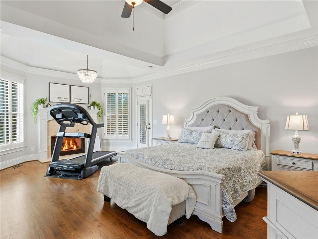 501 Gold Shore Lane