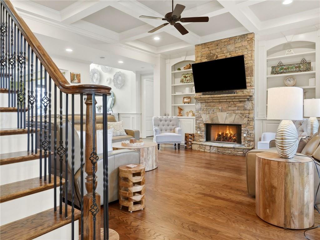 501 Gold Shore Lane