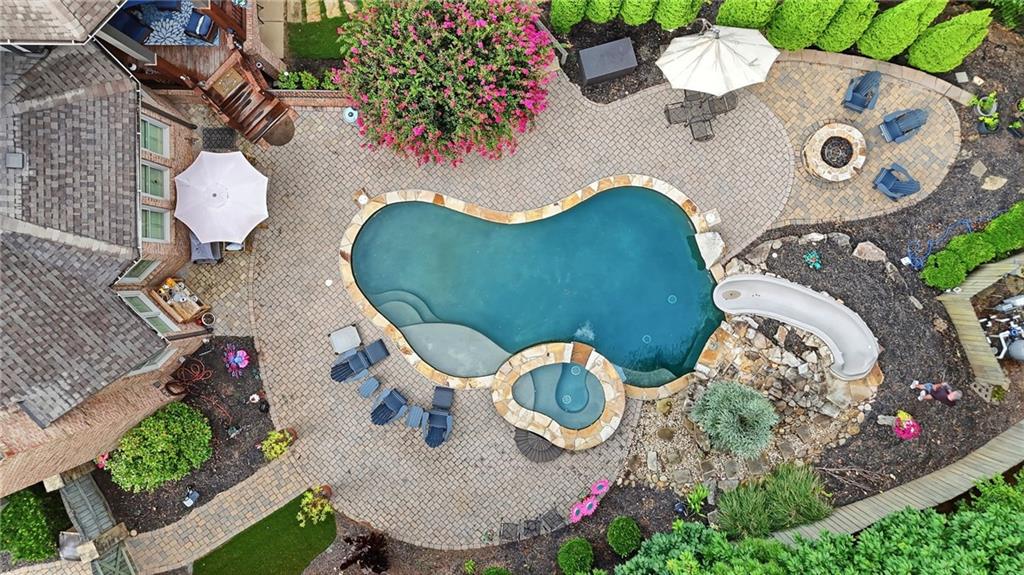 501 Gold Shore Lane