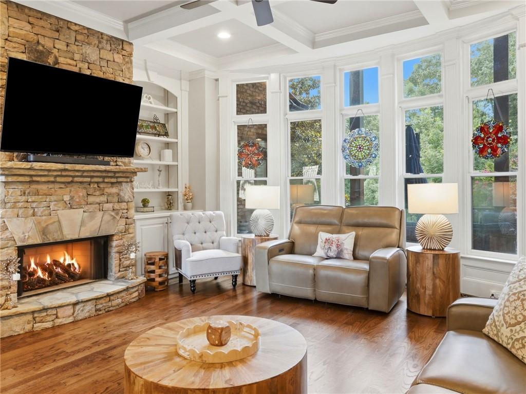 501 Gold Shore Lane