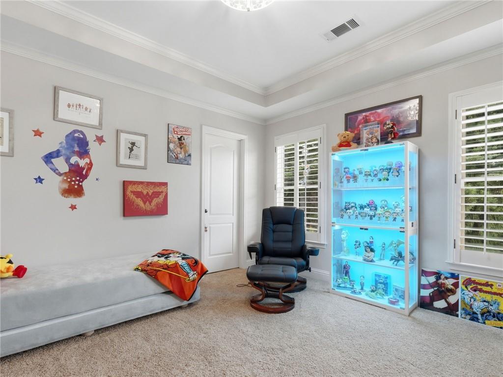 501 Gold Shore Lane