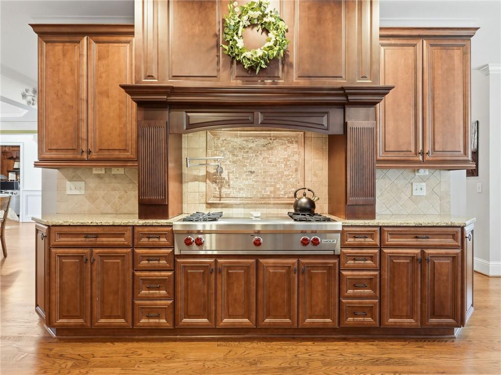 501 Gold Shore Lane