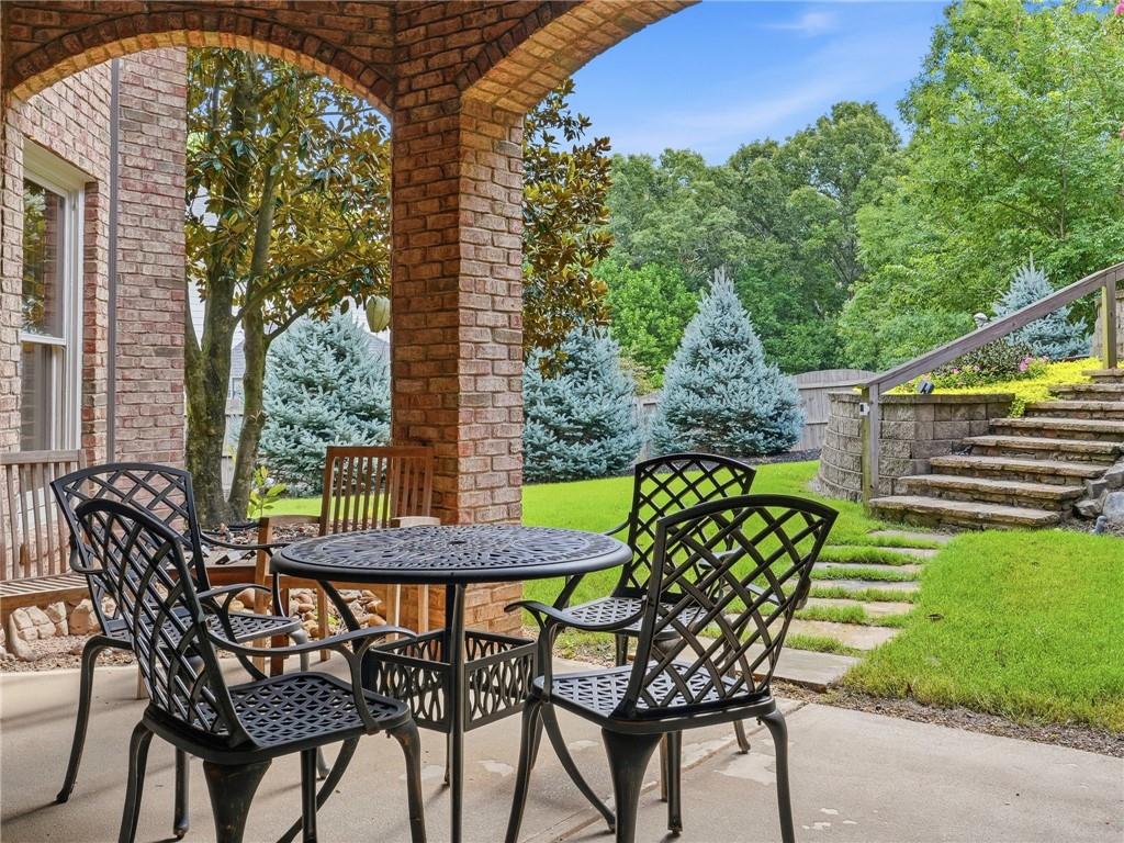 501 Gold Shore Lane