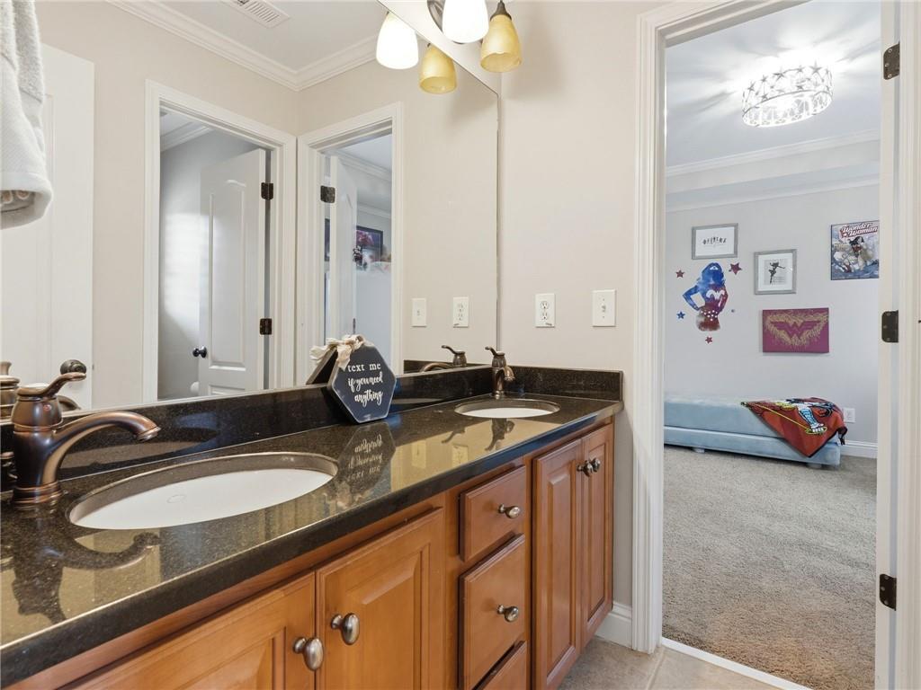 501 Gold Shore Lane