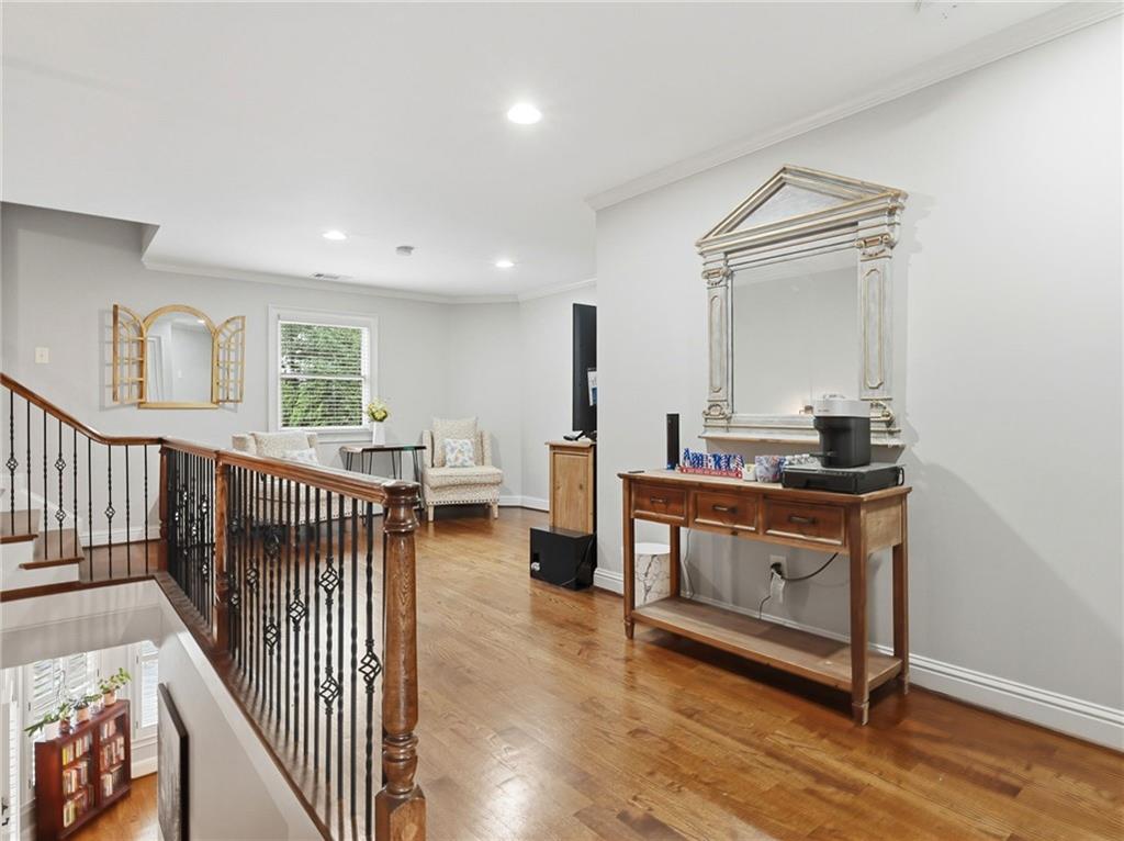 501 Gold Shore Lane