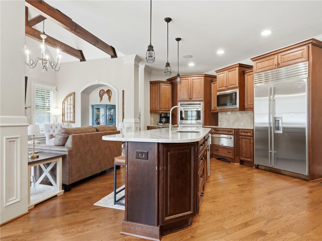 501 Gold Shore Lane
