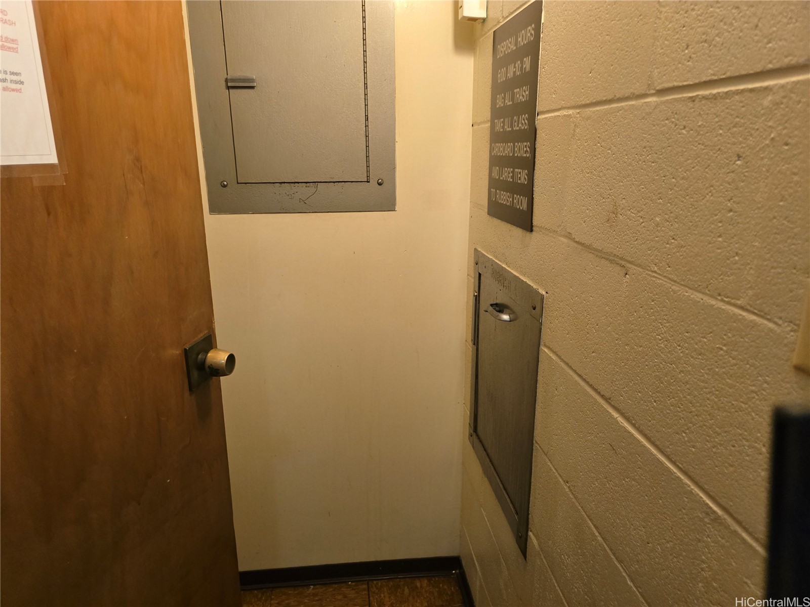 1621 Dole Street 504