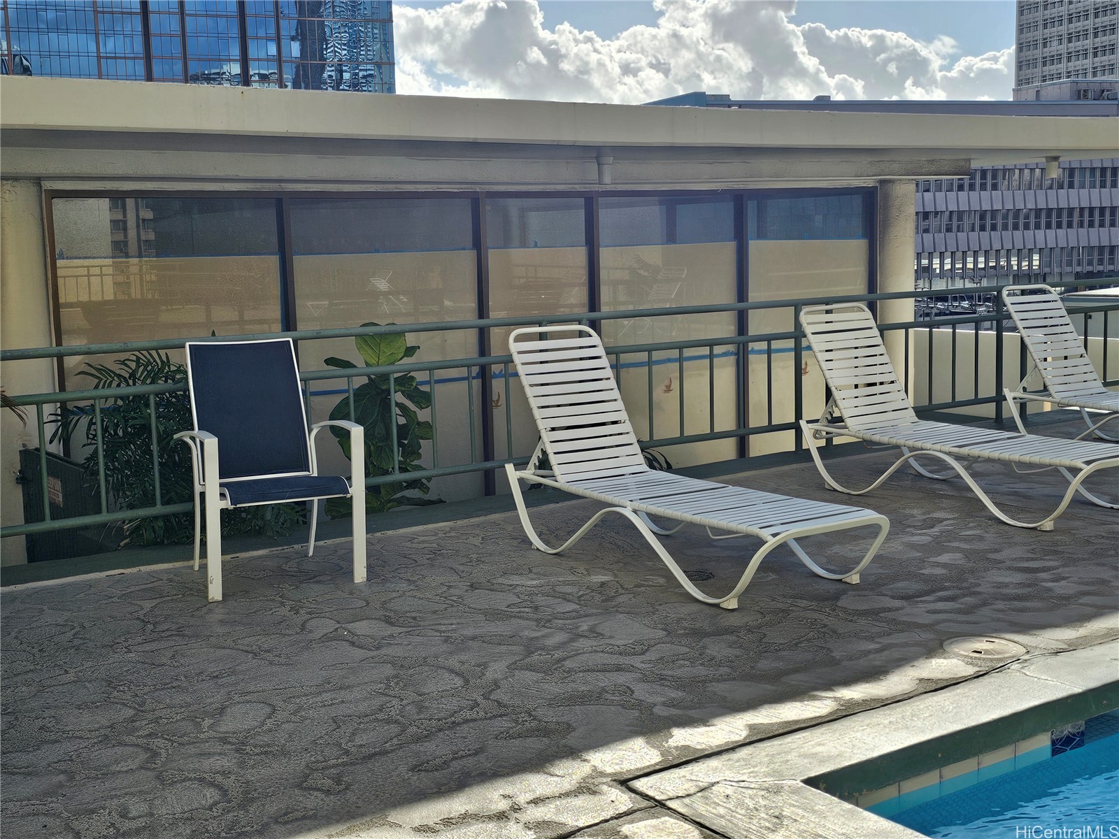 747 Amana Street 2109