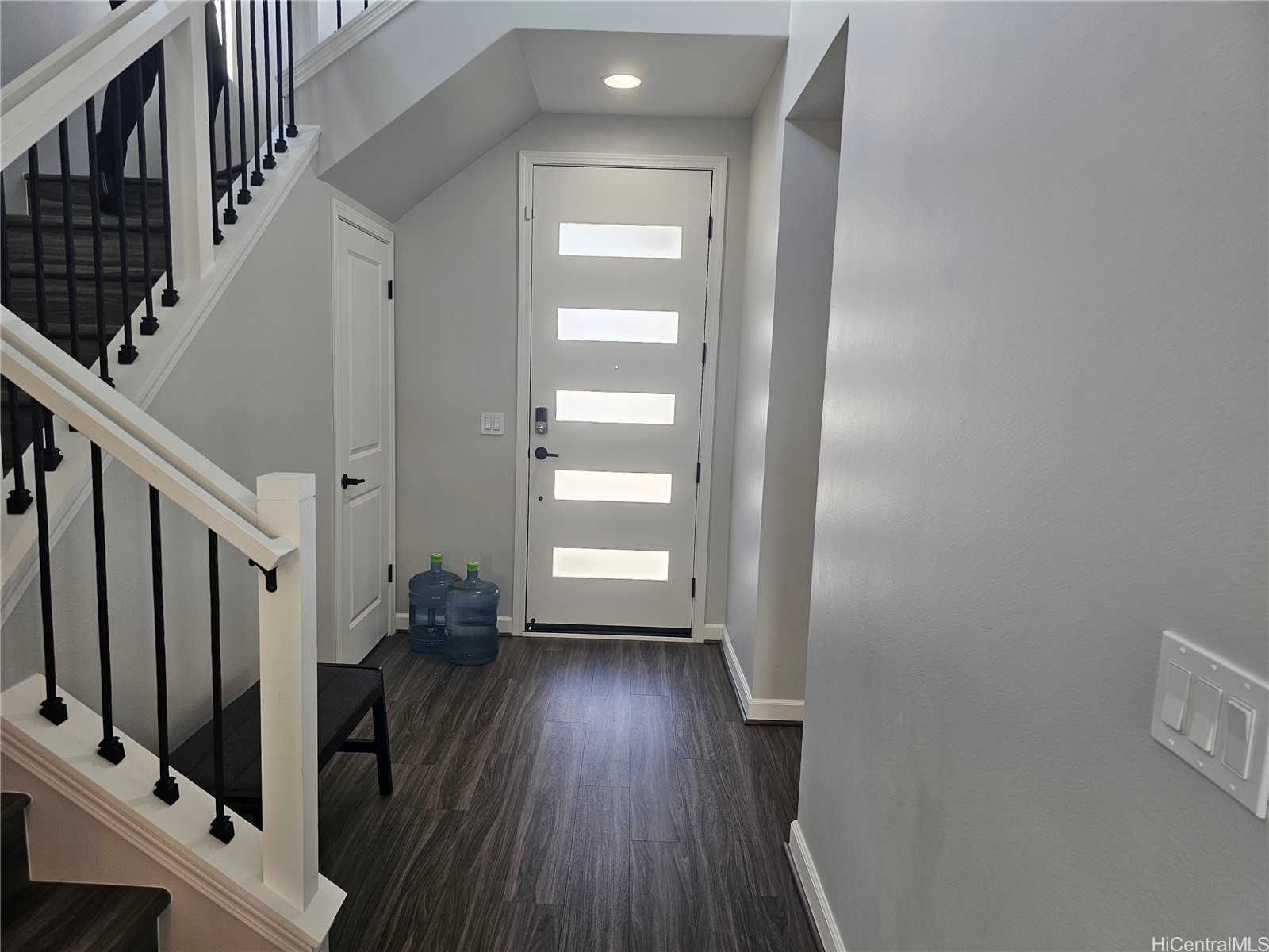 91-5408 Kapolei Parkway 16