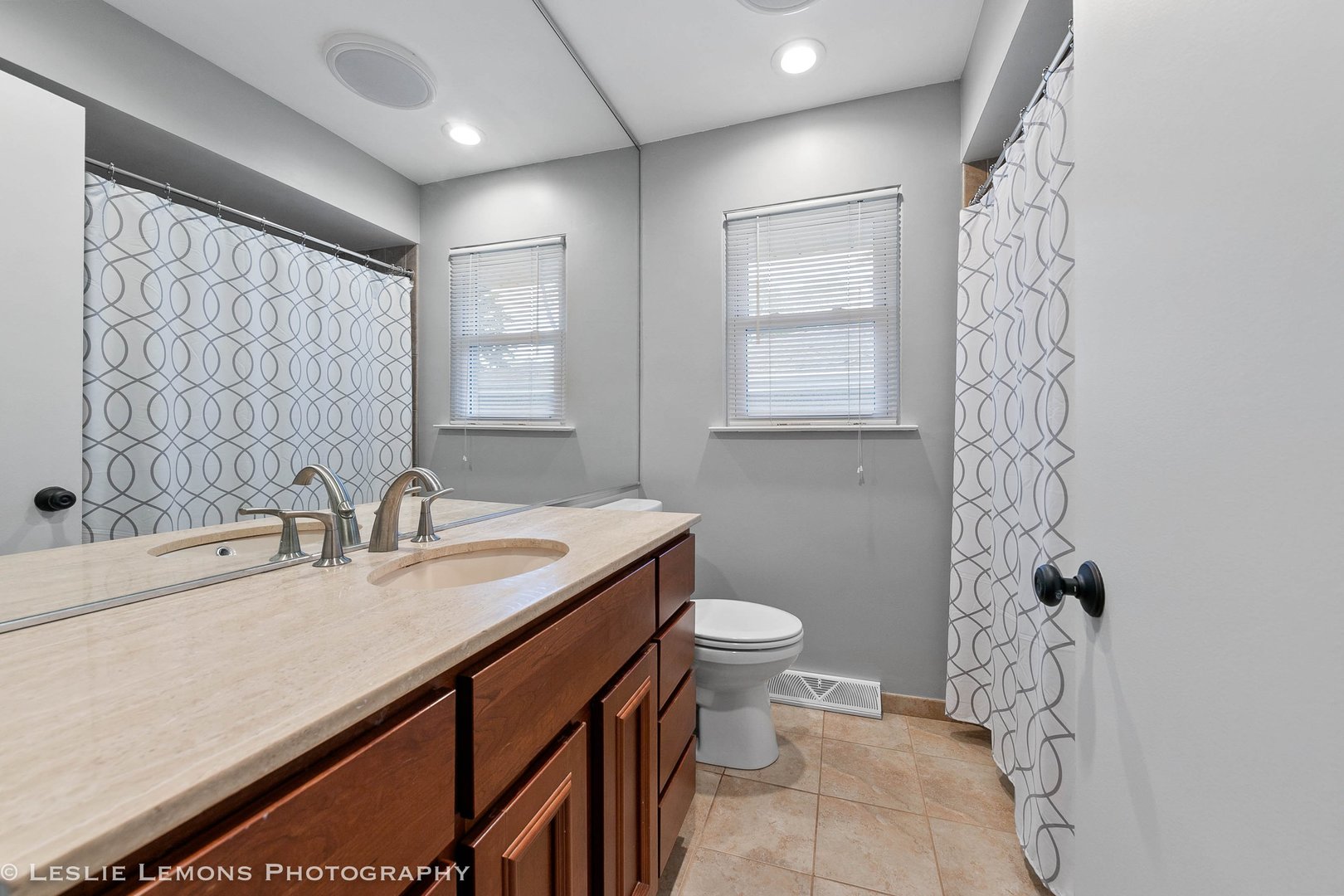 5431 Florence Avenue