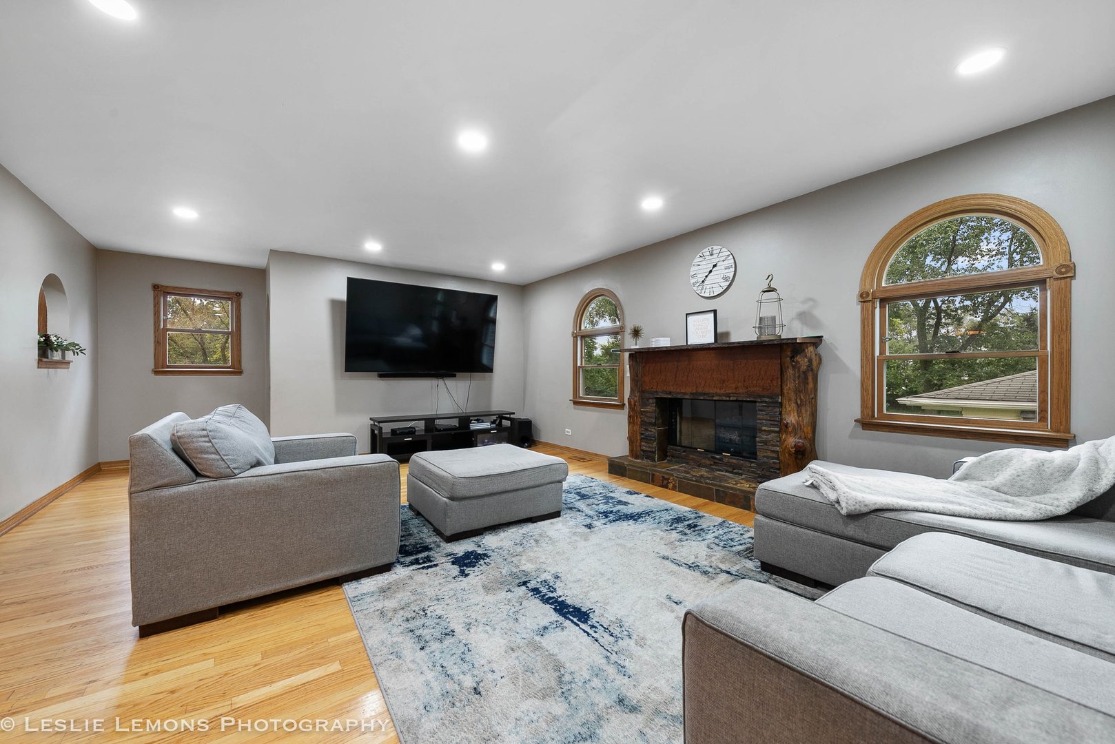 10211 5th Ave Cut Off Avenue