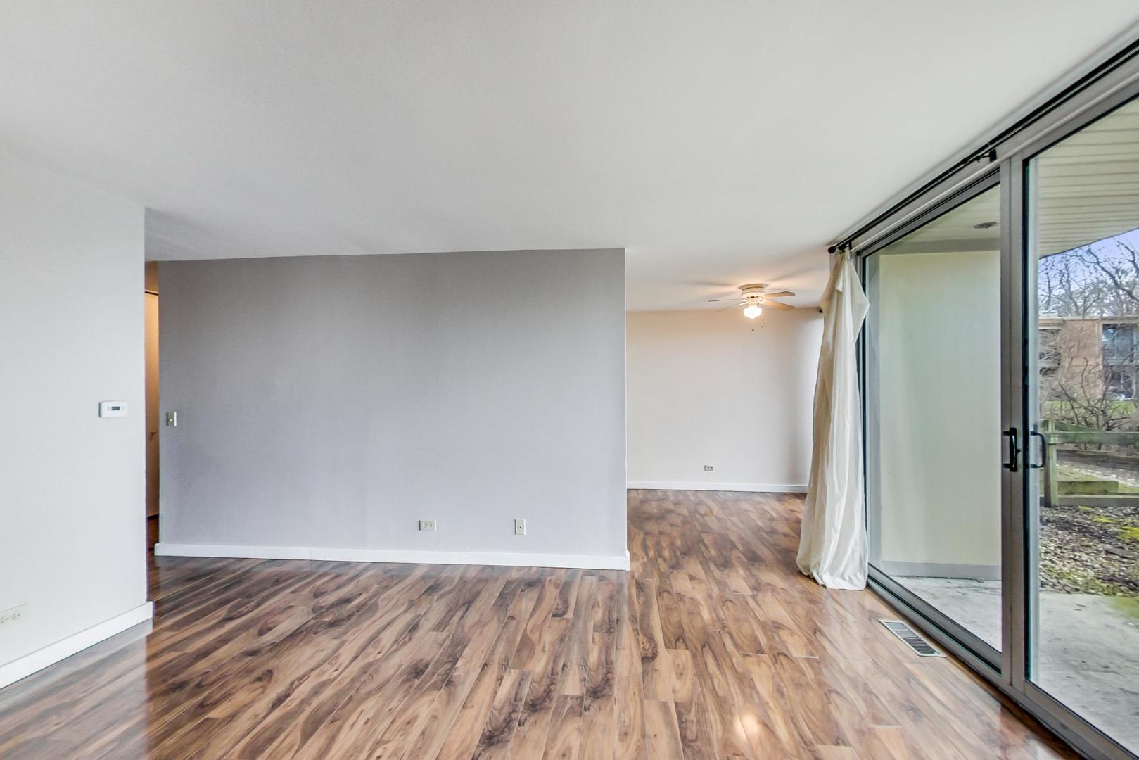 1605 Fairway Drive Unit: 1D